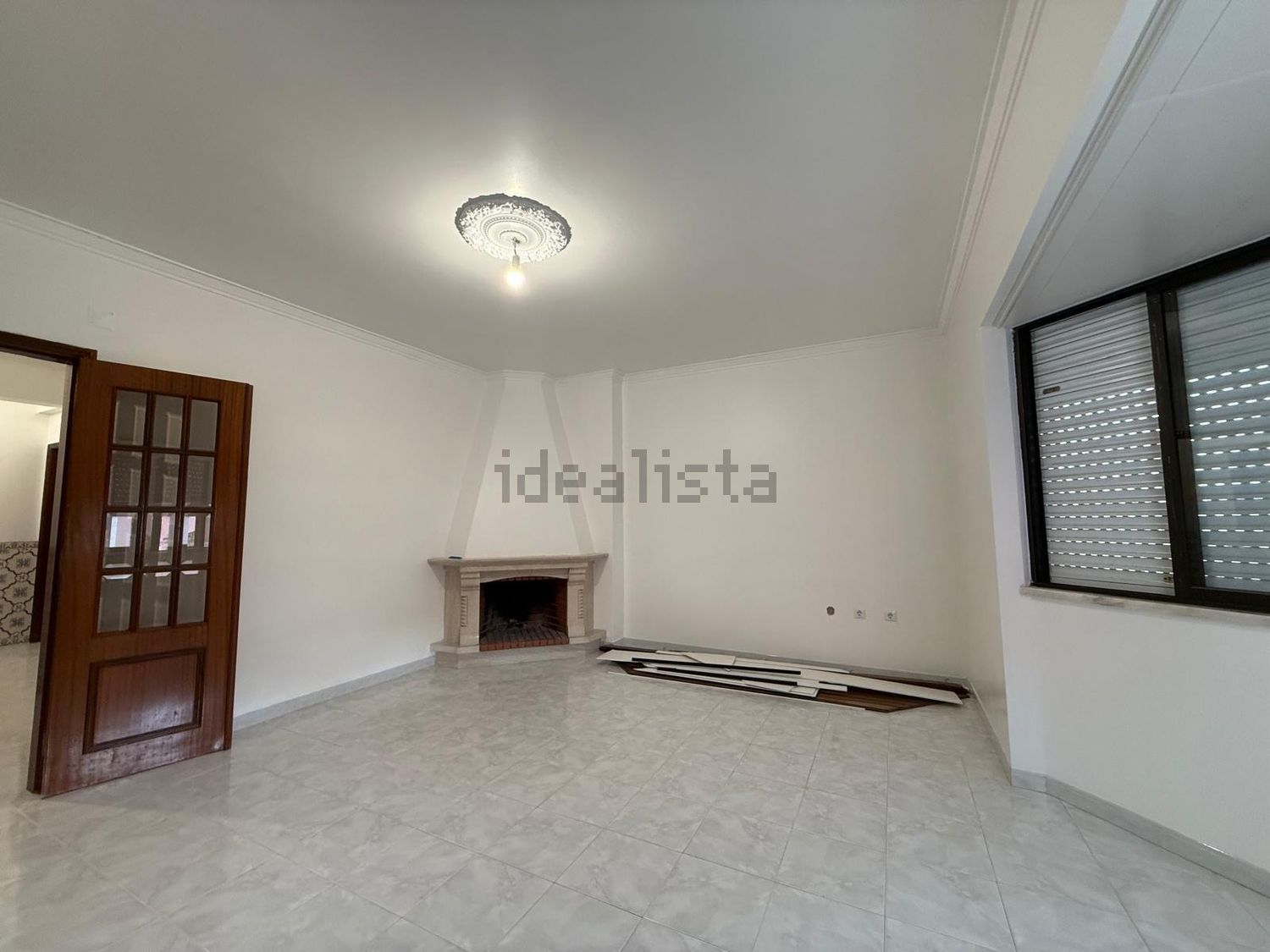 公寓 t3出售在Praça da Restauração, 1 - 客厅