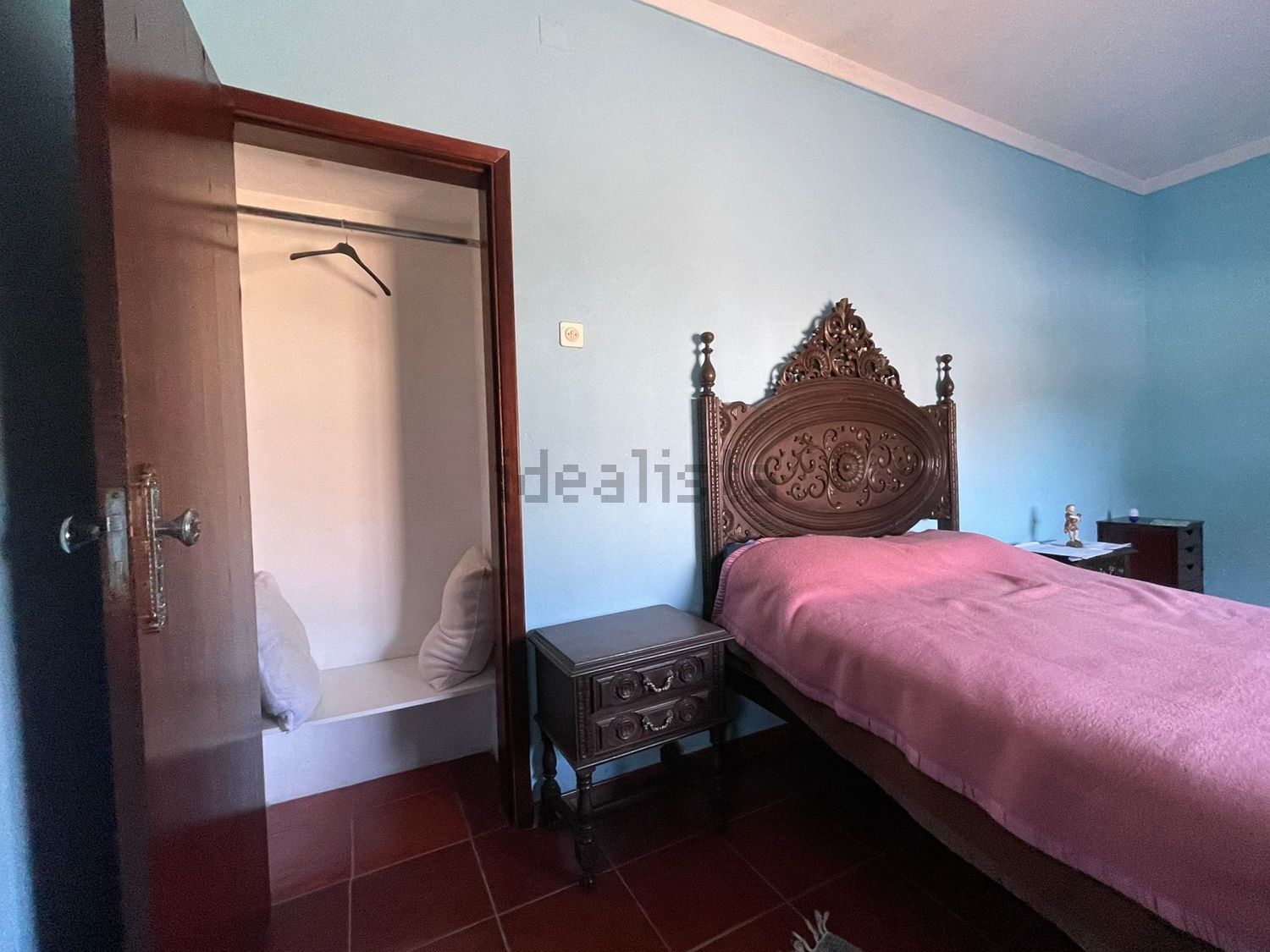 小楼房或独栋别墅出售在Palhais e Coina - 卧室