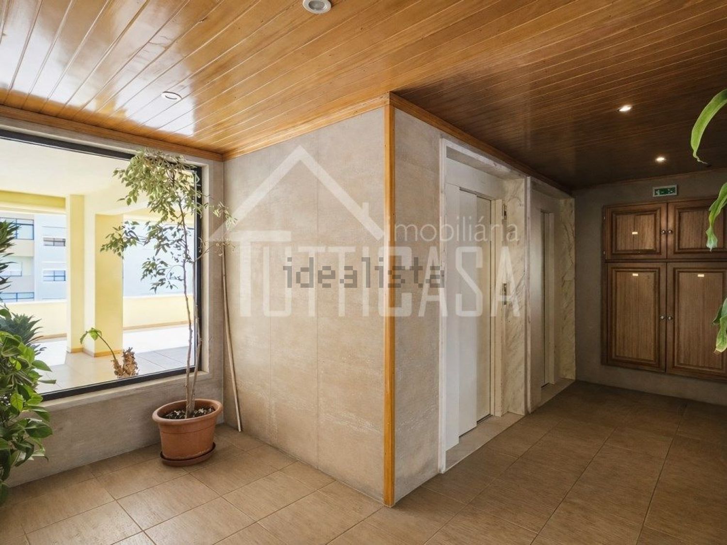 公寓 t2出售在Rua Francisco Pereira Júnior - 前厅