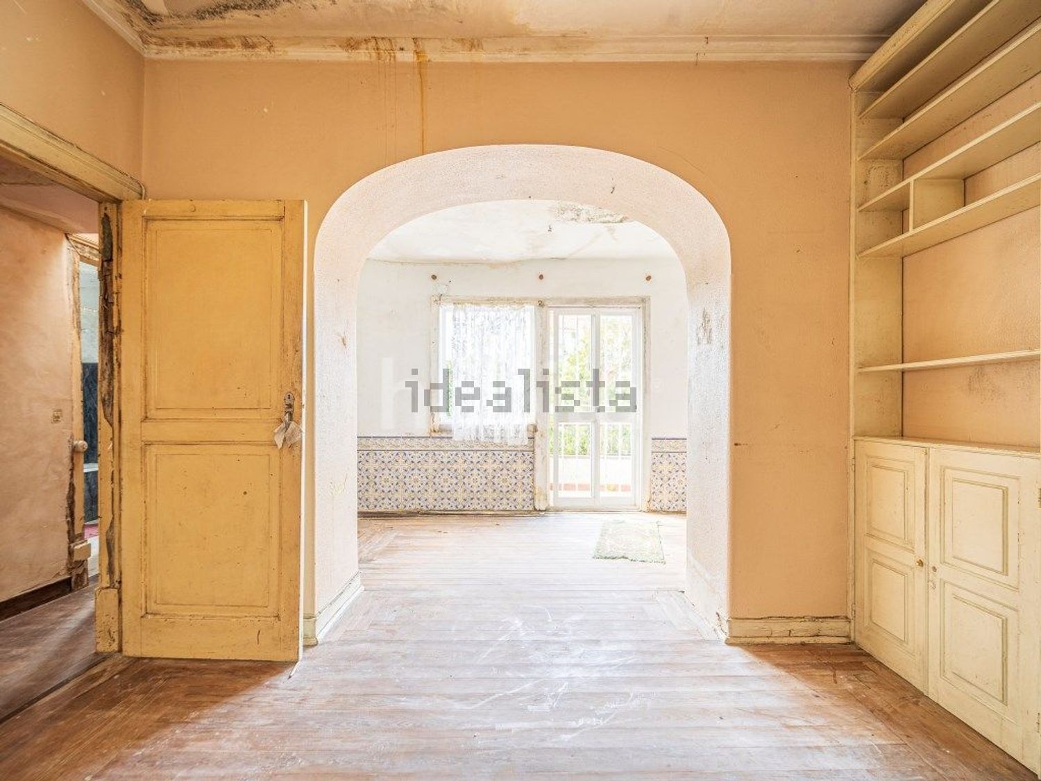 小楼房或独栋别墅出售在Rua Guilherme de Almeida, 9 - 居住