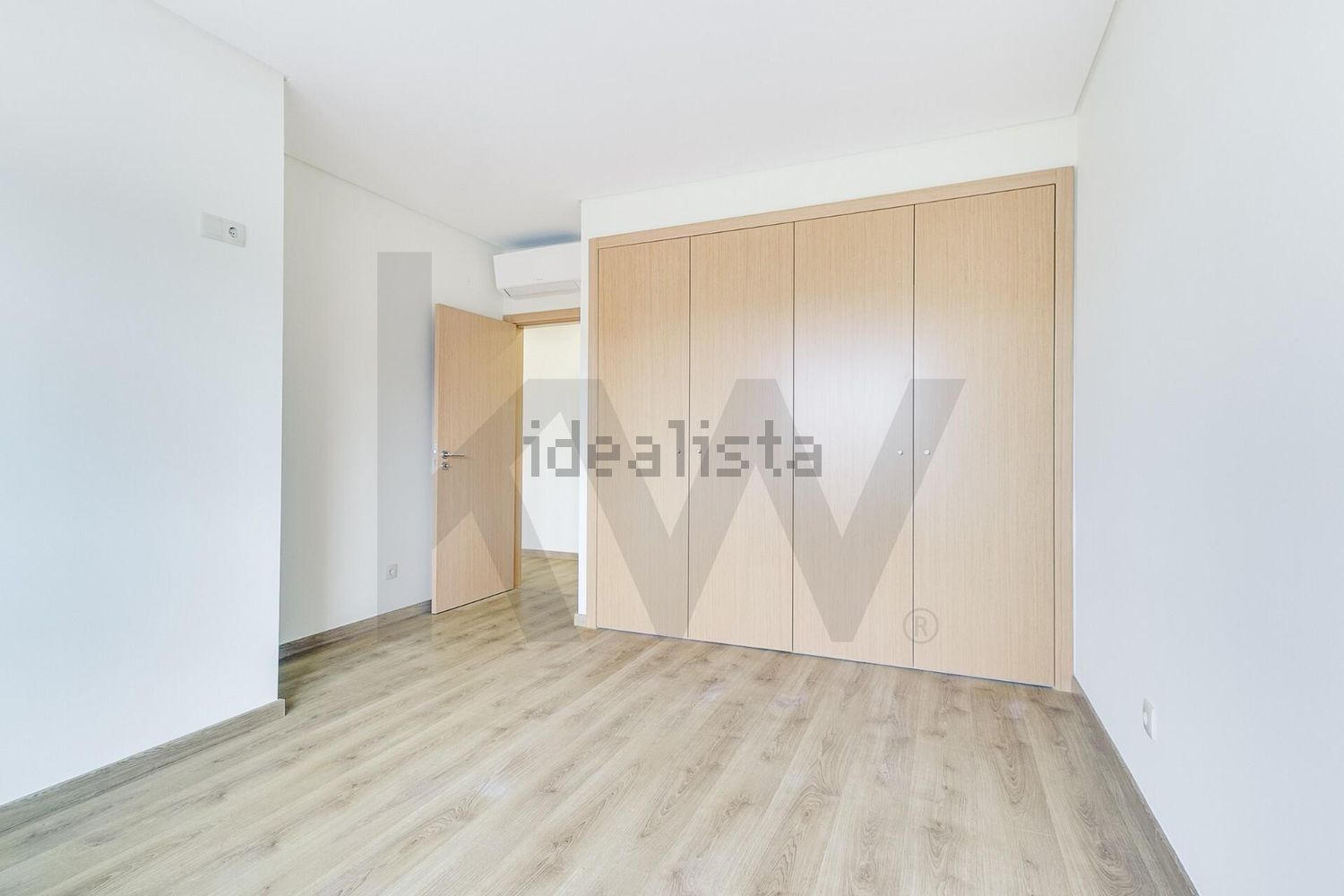 公寓 t3出售在Estrada da Luz, 81 - 居住