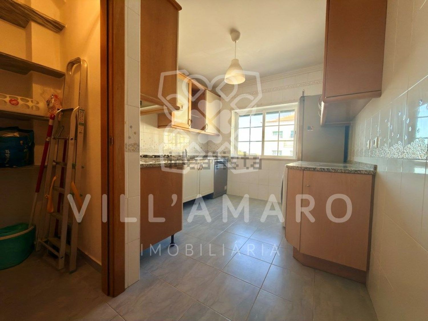 公寓 t3出售在Rua das Acácias - 厨房