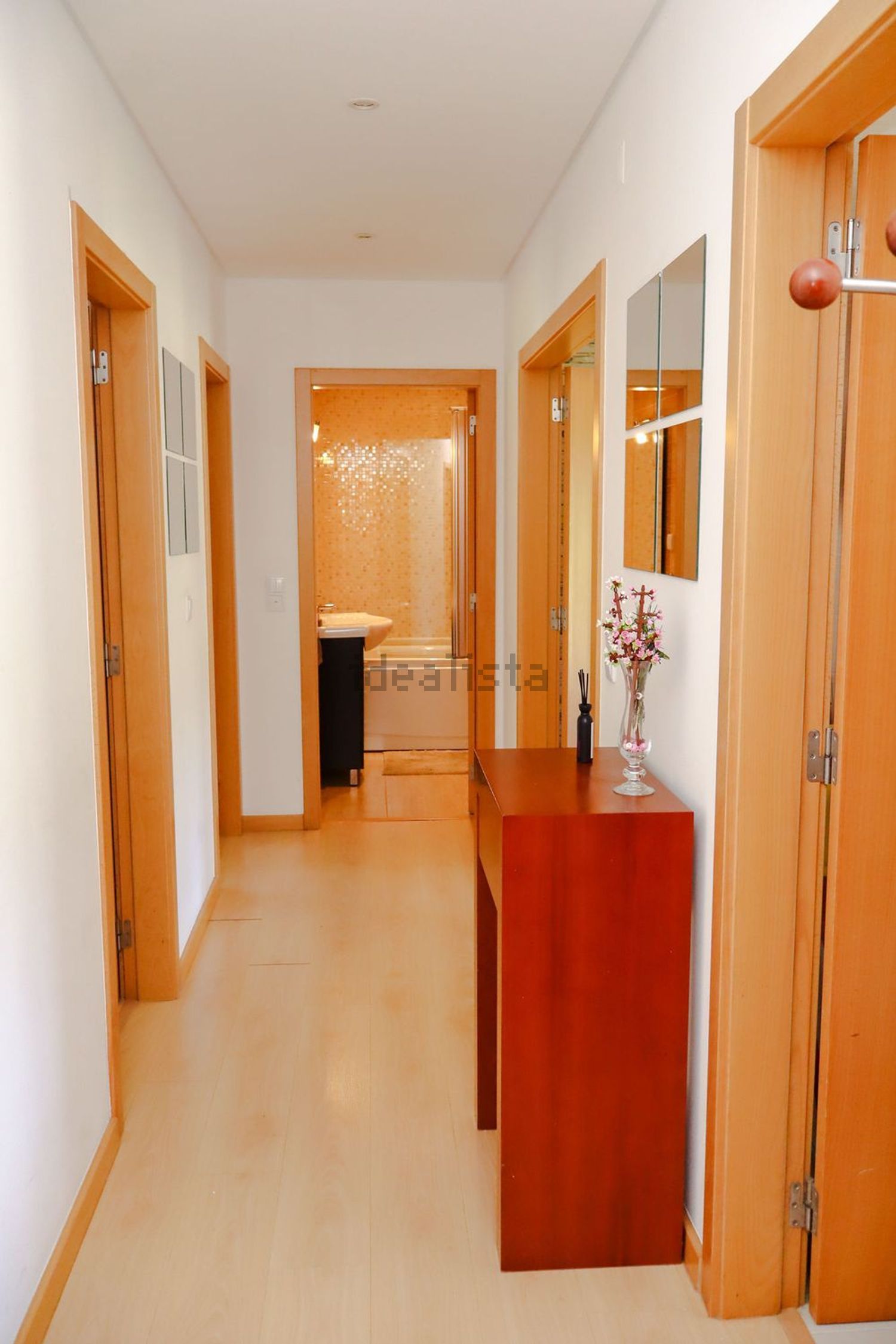 公寓 t3出售在Rua das Águas Livres, 22 - 过道