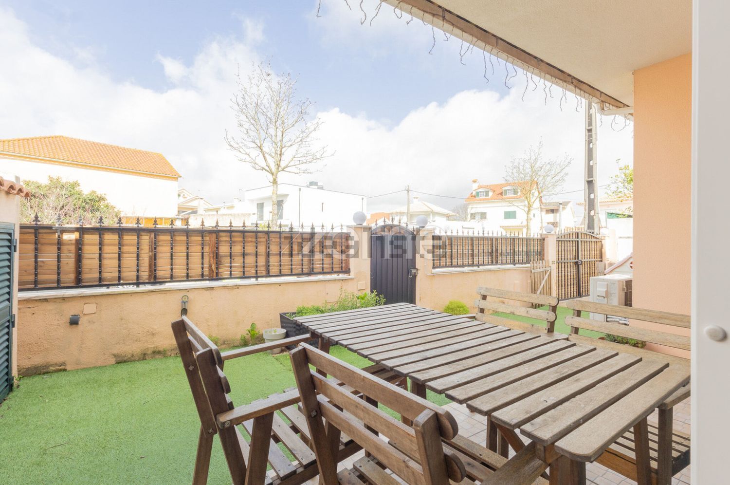 小楼房或独栋别墅出售在Rua Luís Vaz de Camões s/n - 花园