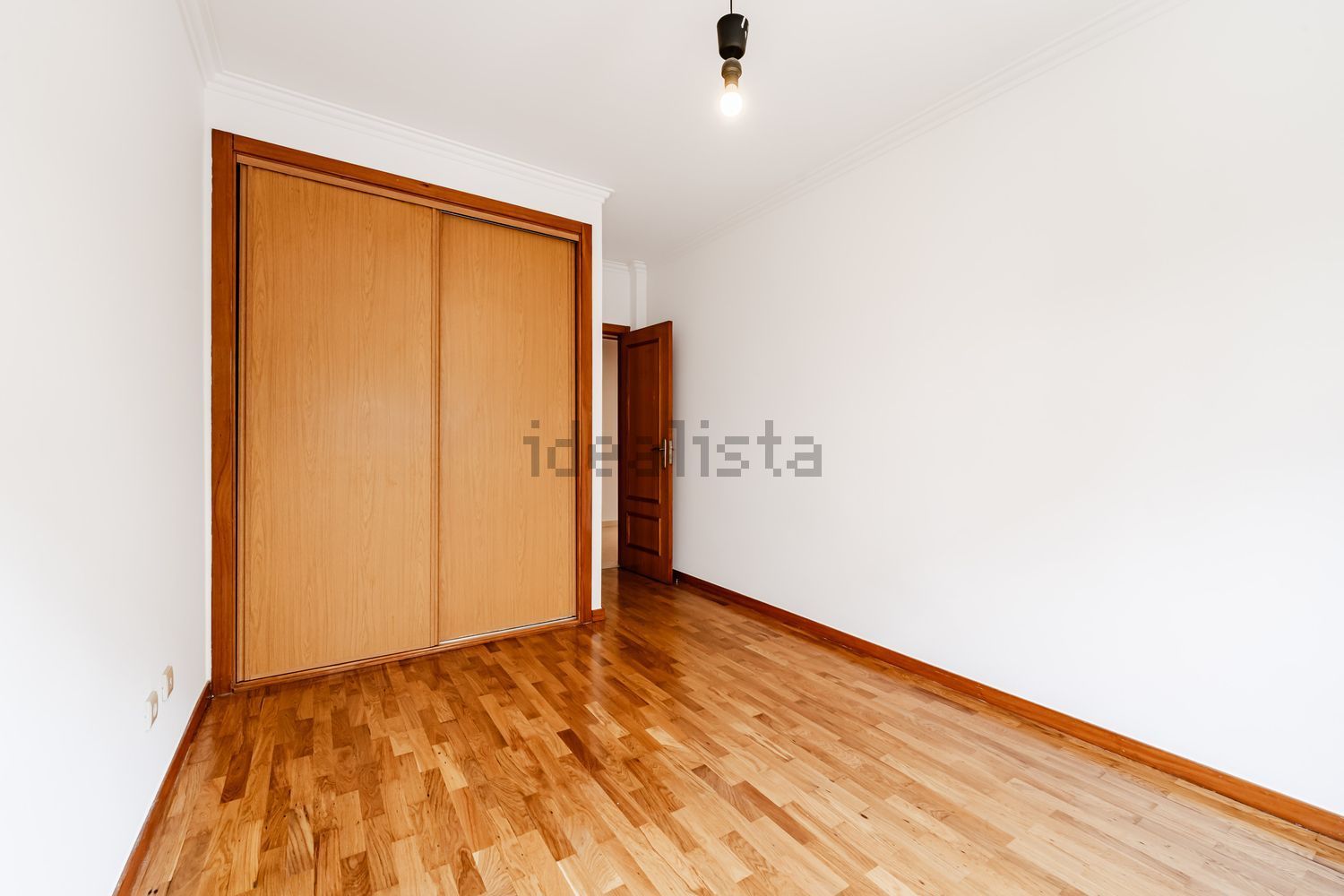 公寓 t3出售在Falagueira-Venda Nova - 卧室