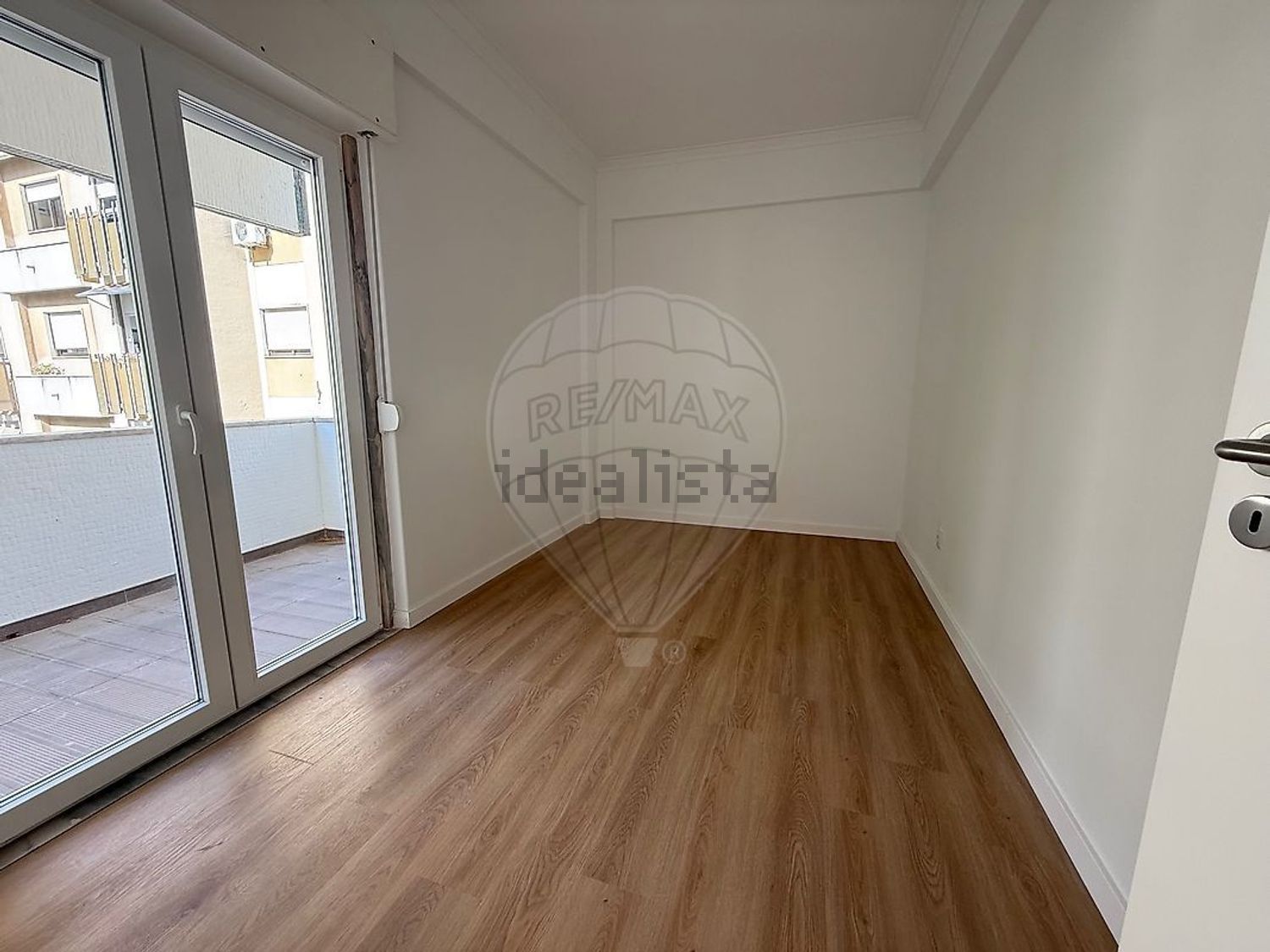 出租公寓 t3在Rua Doutor Henrique Martins Gomes - 居住