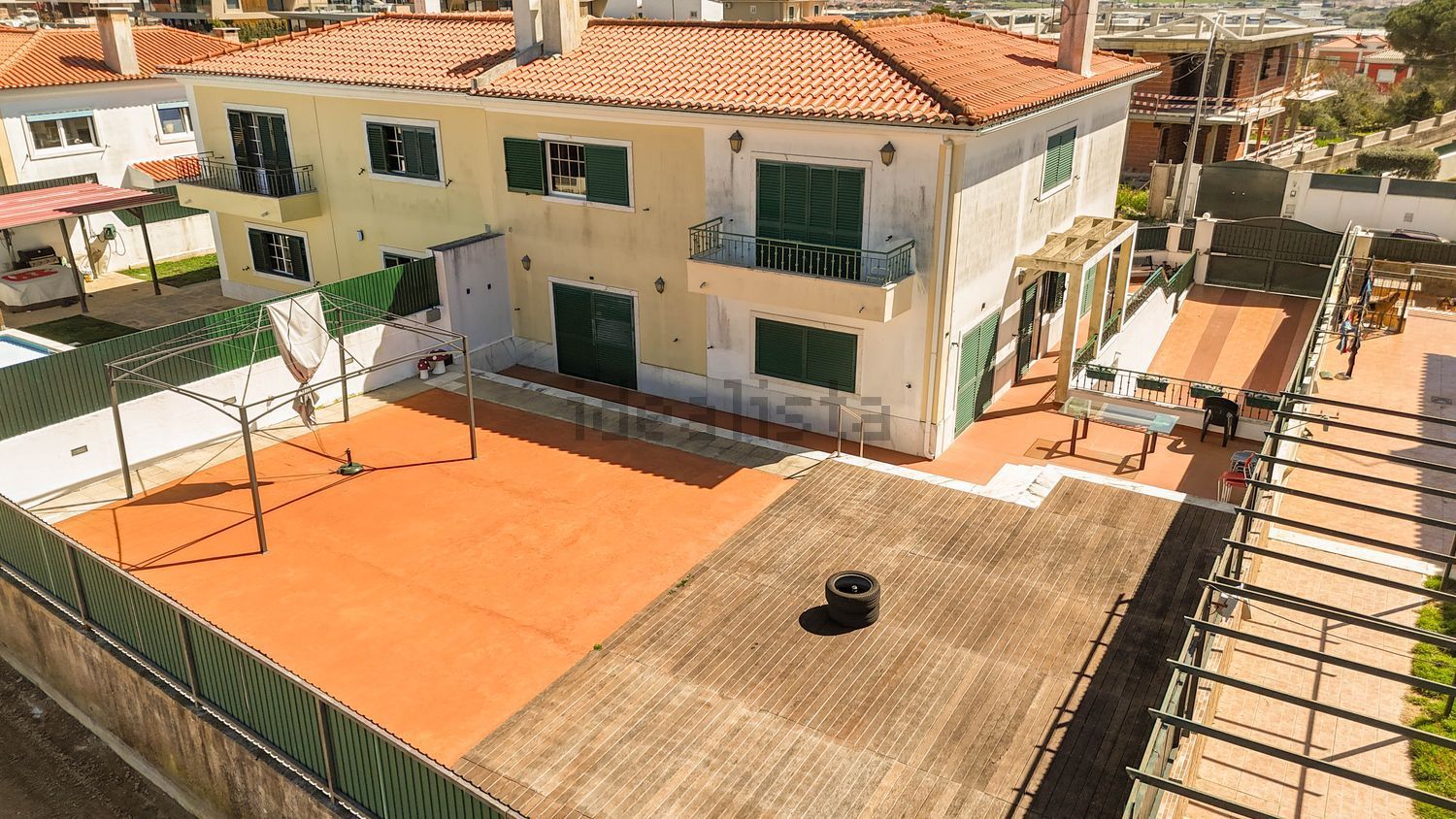 双拼别墅出售在Rua Primeiro de Maio, 3 - 视线