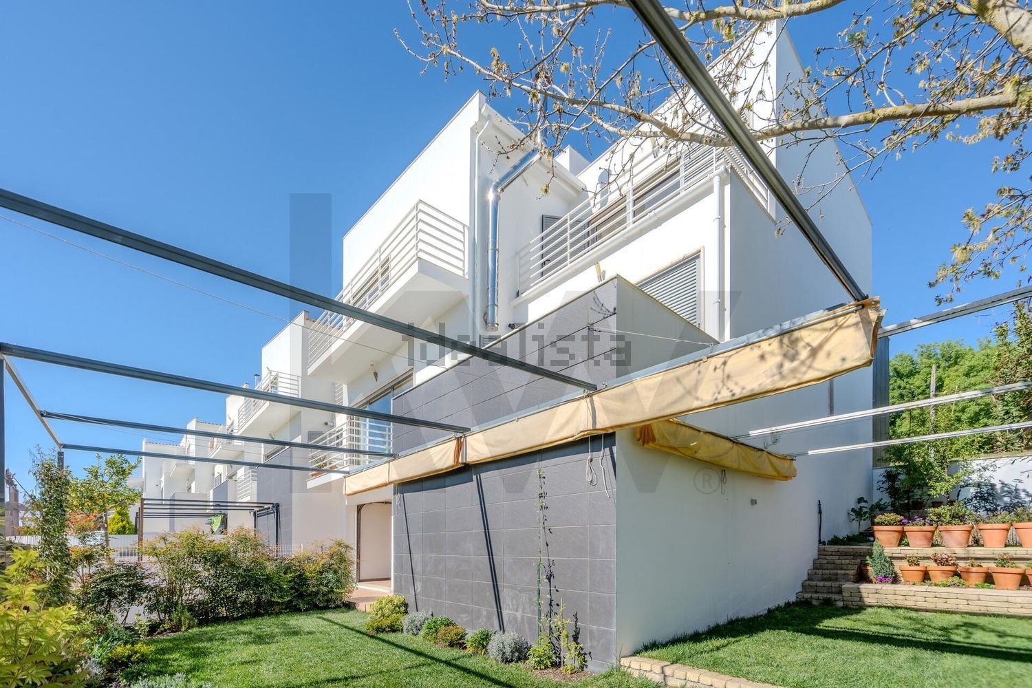 小楼房或别墅出售在Vila Franca de Xira - 外立面