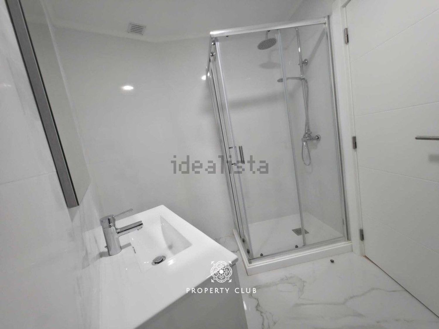 公寓 t2出售在Rua Doutor Guerra Junqueiro - 卫生间