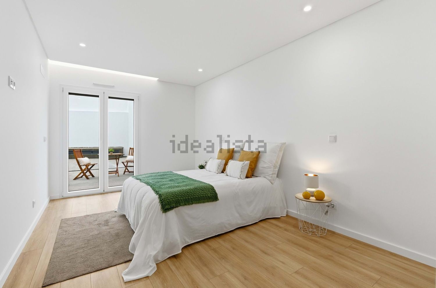 公寓 t2出售在Rua Coronel Vítor Alves - 客厅