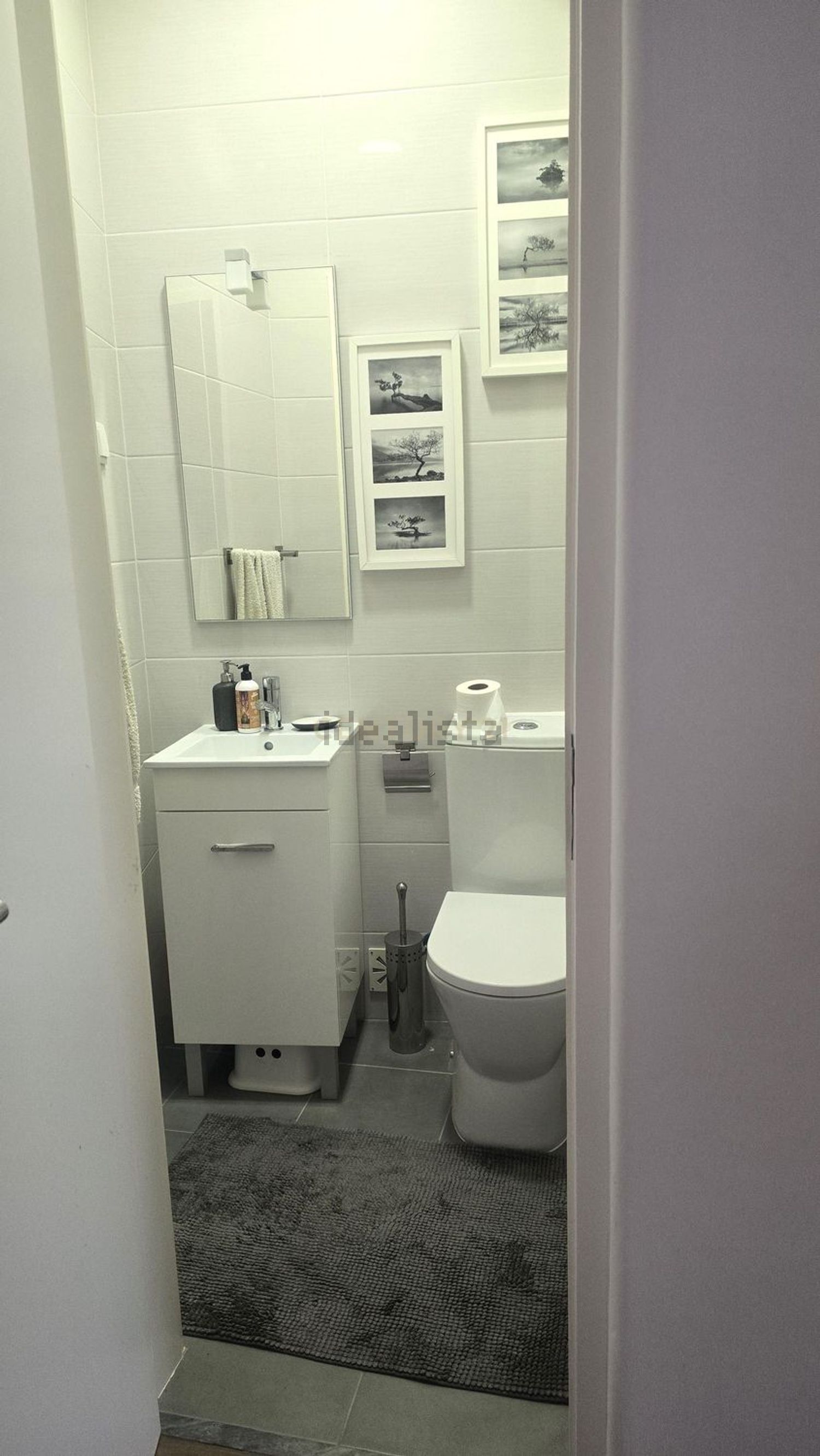 出租公寓 t2在Rua Padre Francisco Álvares, 15 - 卫生间