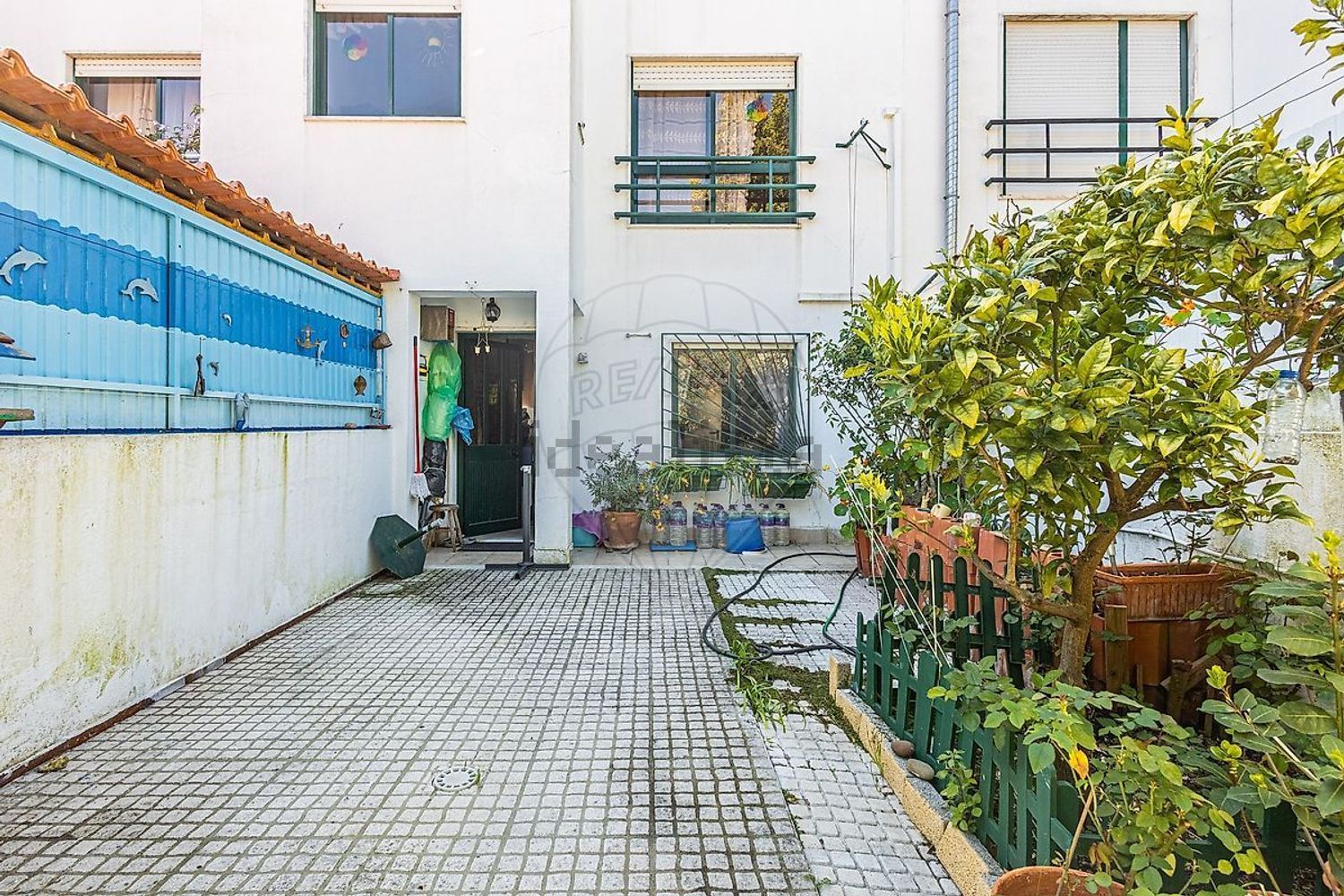 小楼房或独栋别墅出售在Estrada Sem Nome, 27 e 29 - 视线