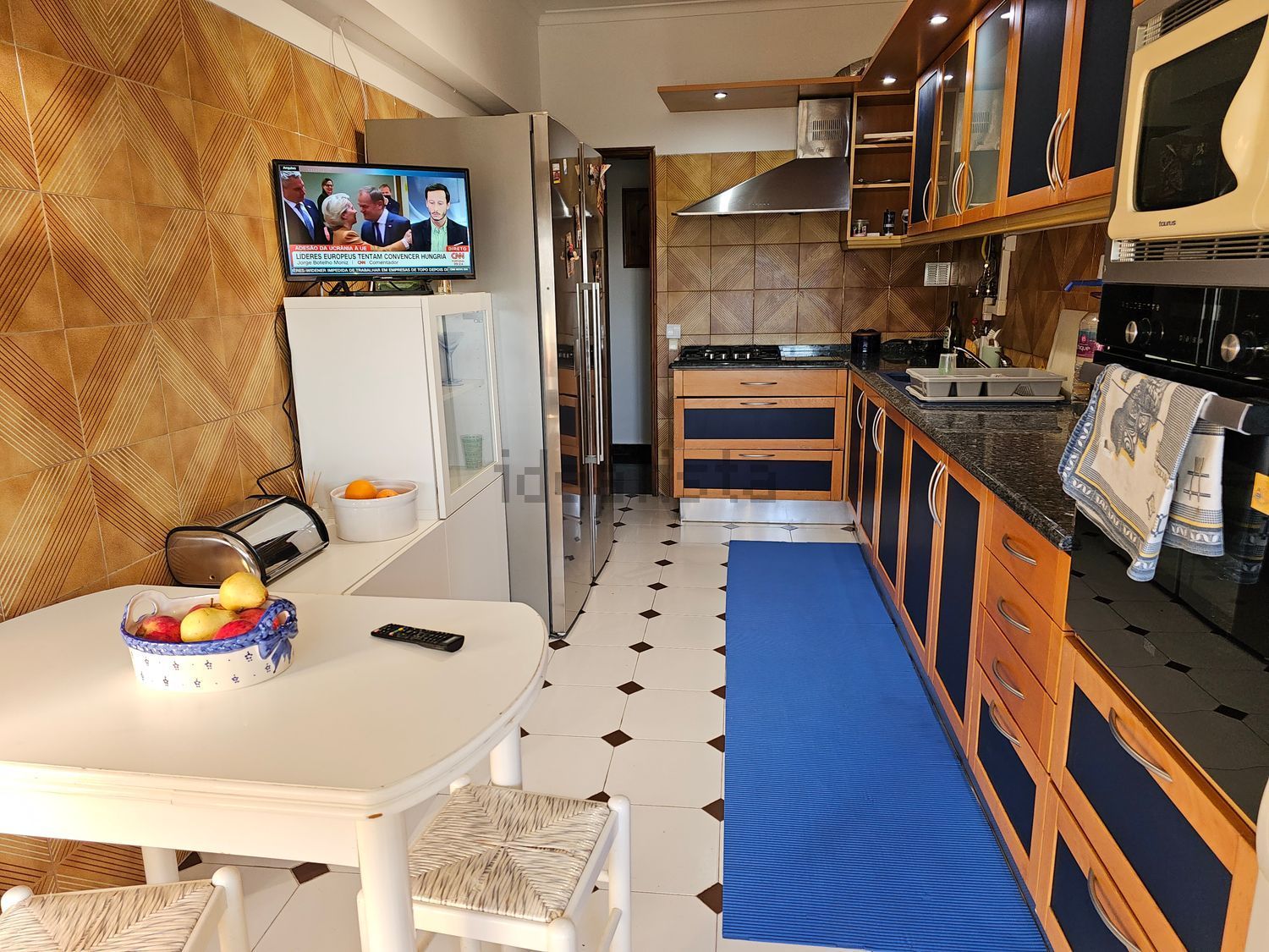 出租房间在Santa Iria de Azoia - São João da Talha - Bobadela - 厨房