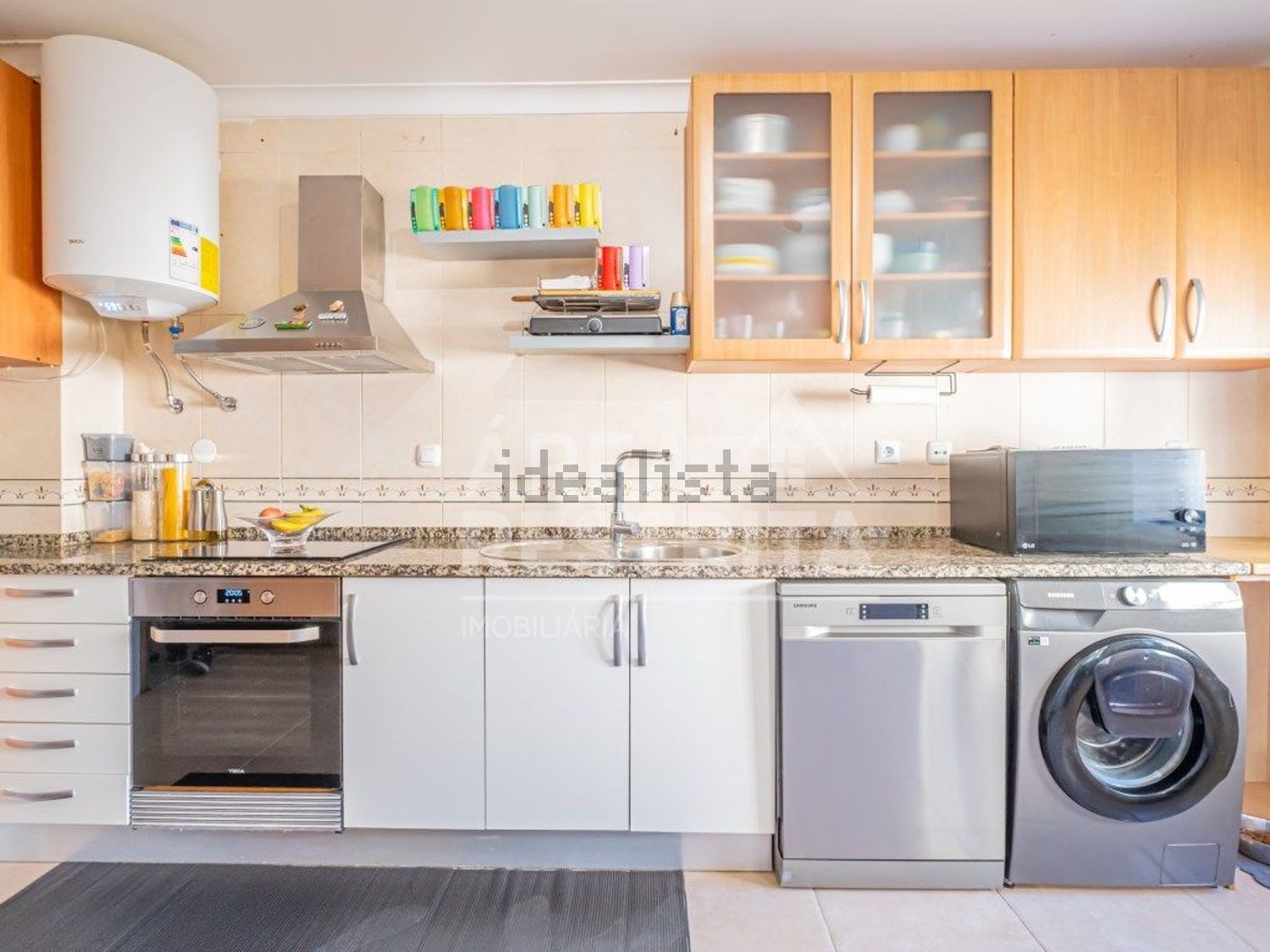 公寓 t3出售在Rua de Dadrá - 厨房