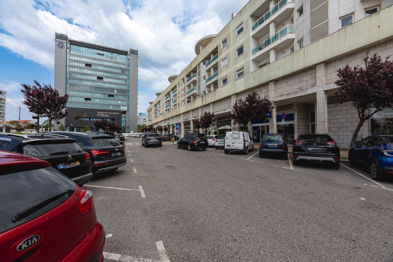 公寓 t3出售在Rua Doutor José da Cunha, 24 - 外立面