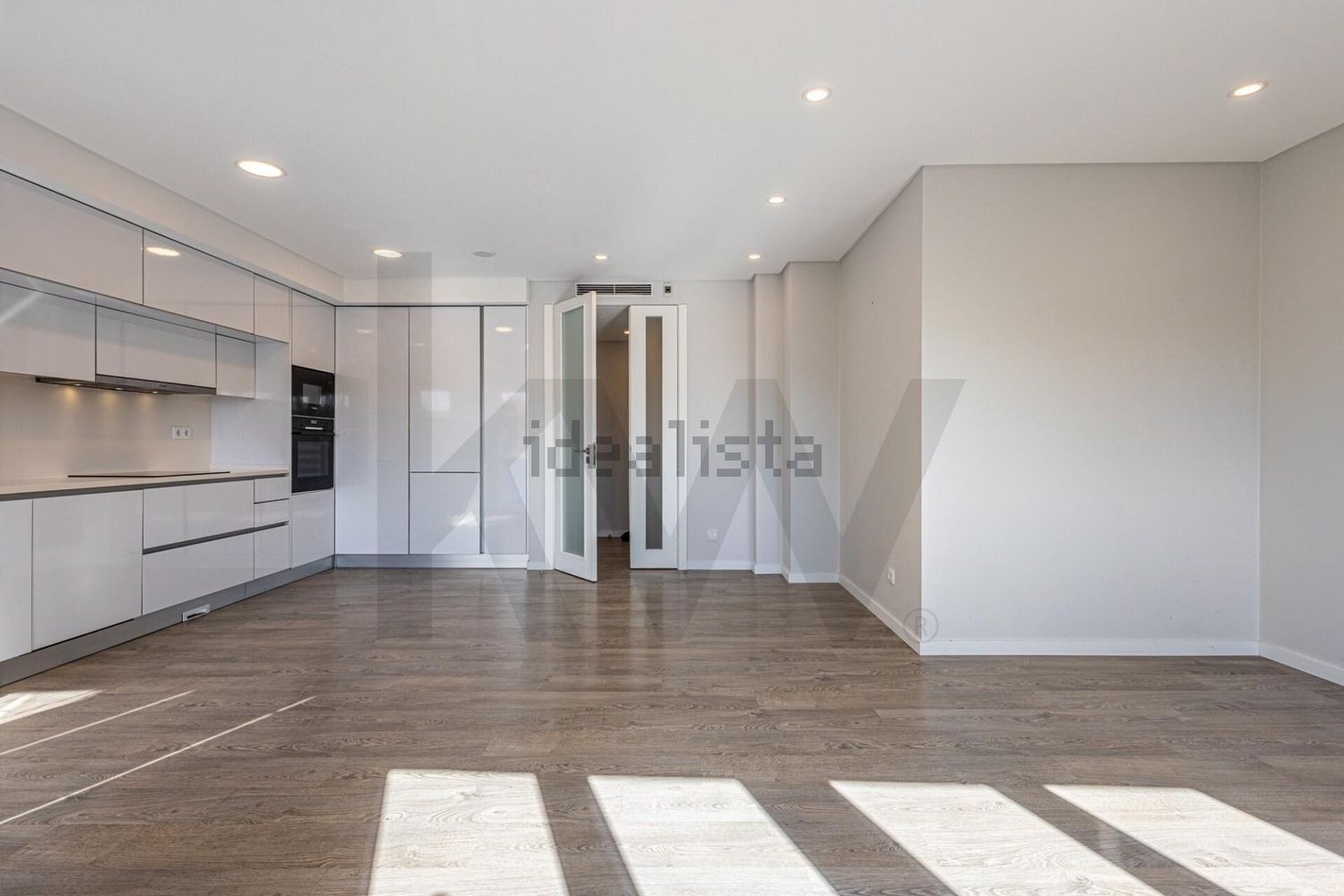 出租公寓 t2在Avenida Amália Rodrigues, 11 - 居住