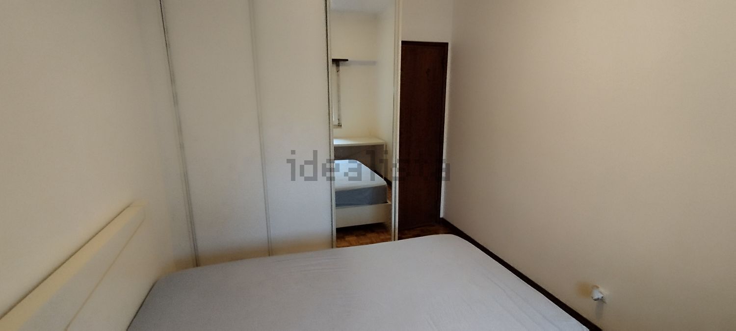 出租房间在Rua Capitães de Abril, 37 - 卧室