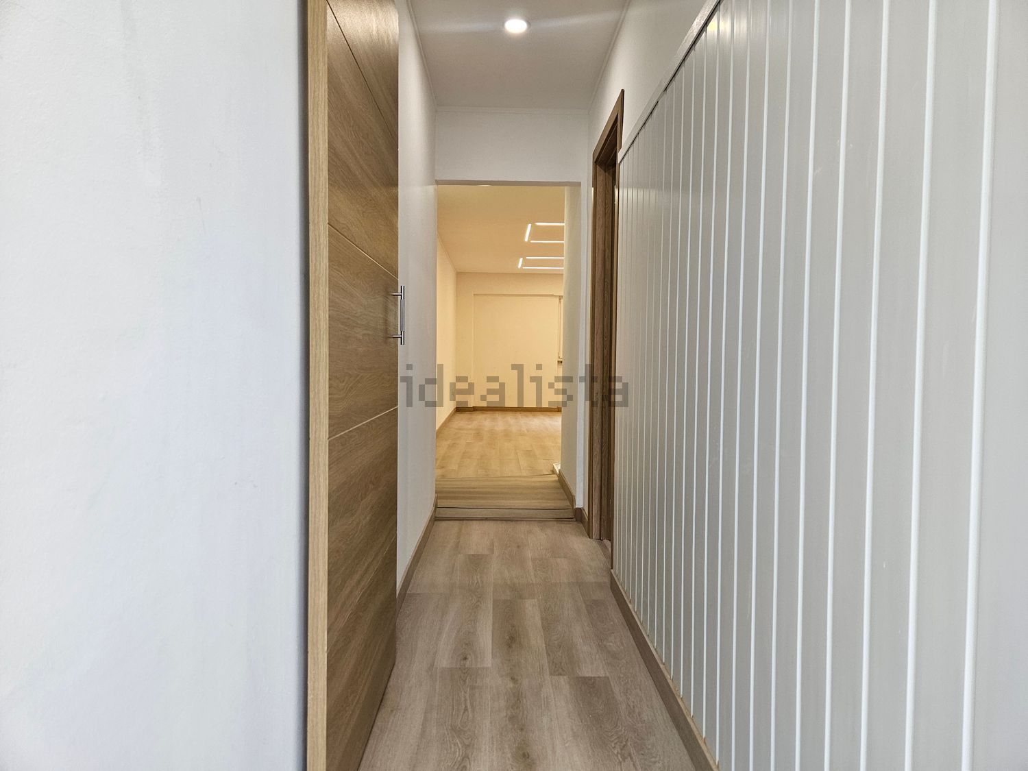 公寓 t2出售在Rua Luís de Camões, 6 - 过道