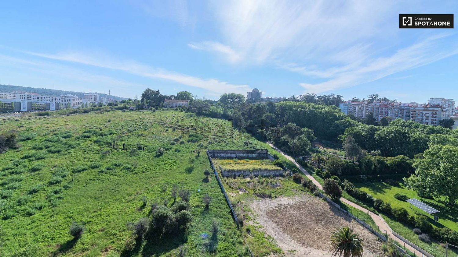 出租房间在Estrada da Luz, 100 - 视线