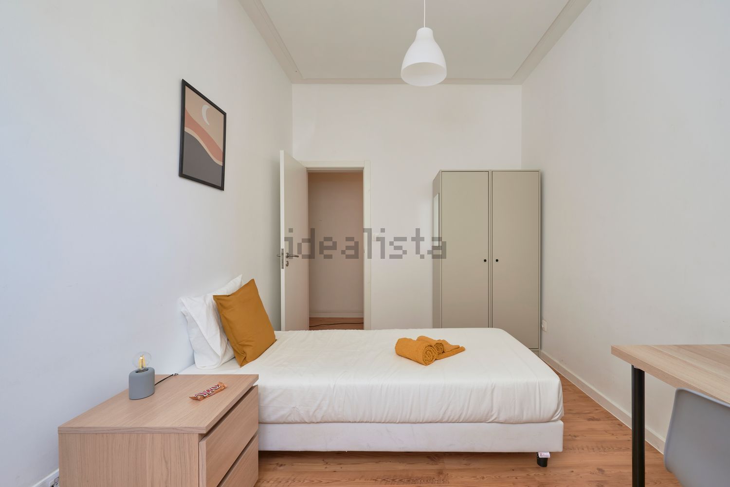 出租房间在Rua David Lopes - 卧室