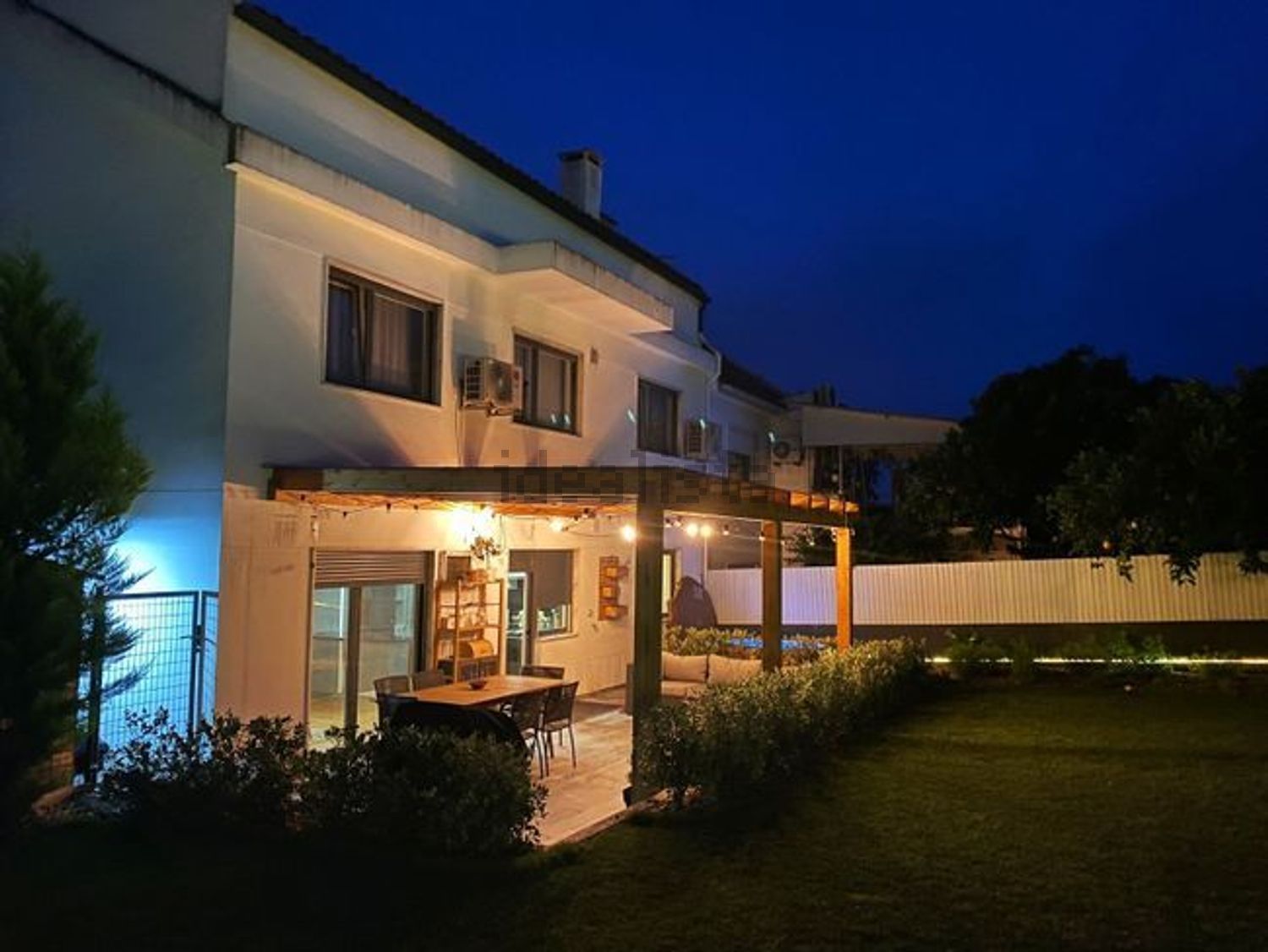 联排别墅出售在Rua da Madressilva - 外立面