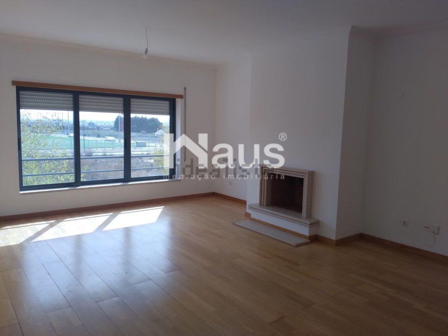 公寓 t3出售在Rua Garcia de Resende - 客厅