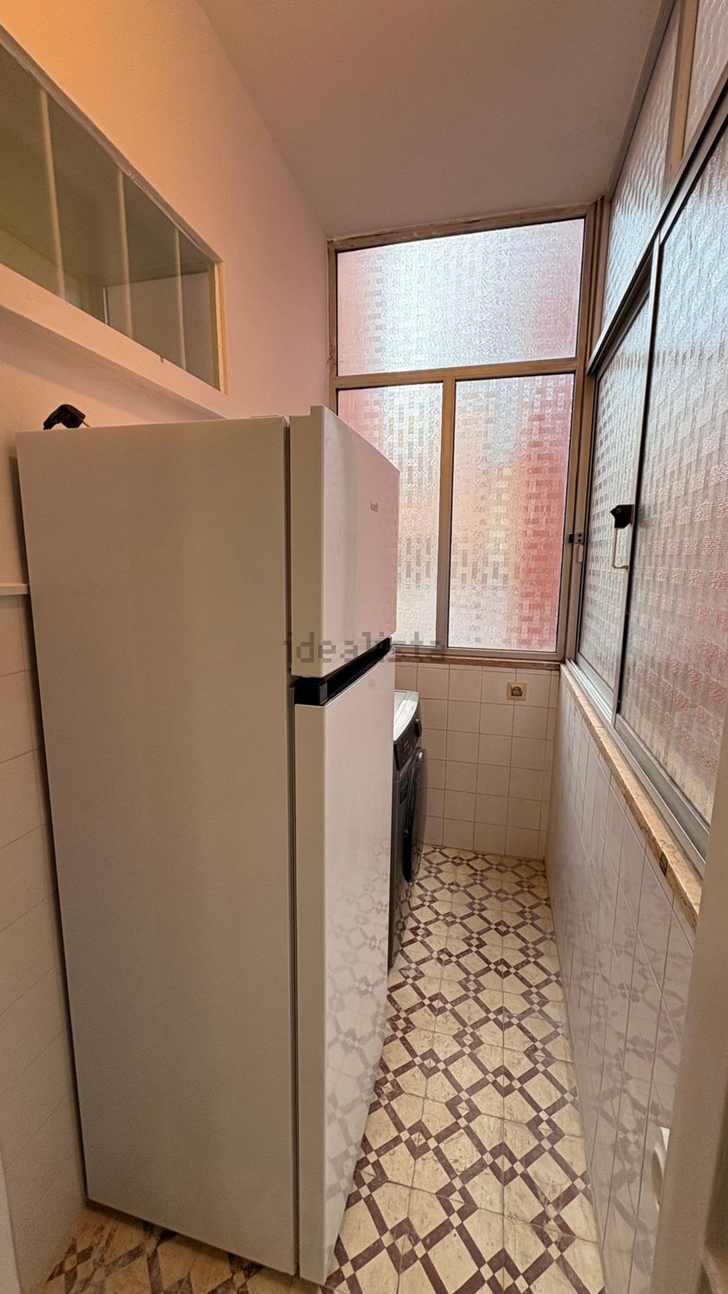 出租公寓 t1在Rua Doutor João Gomes Patacão, 20 - 厨房