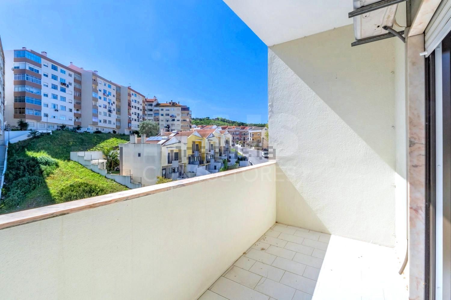 公寓 t2出售在Rua Abel Salazar - 阳台