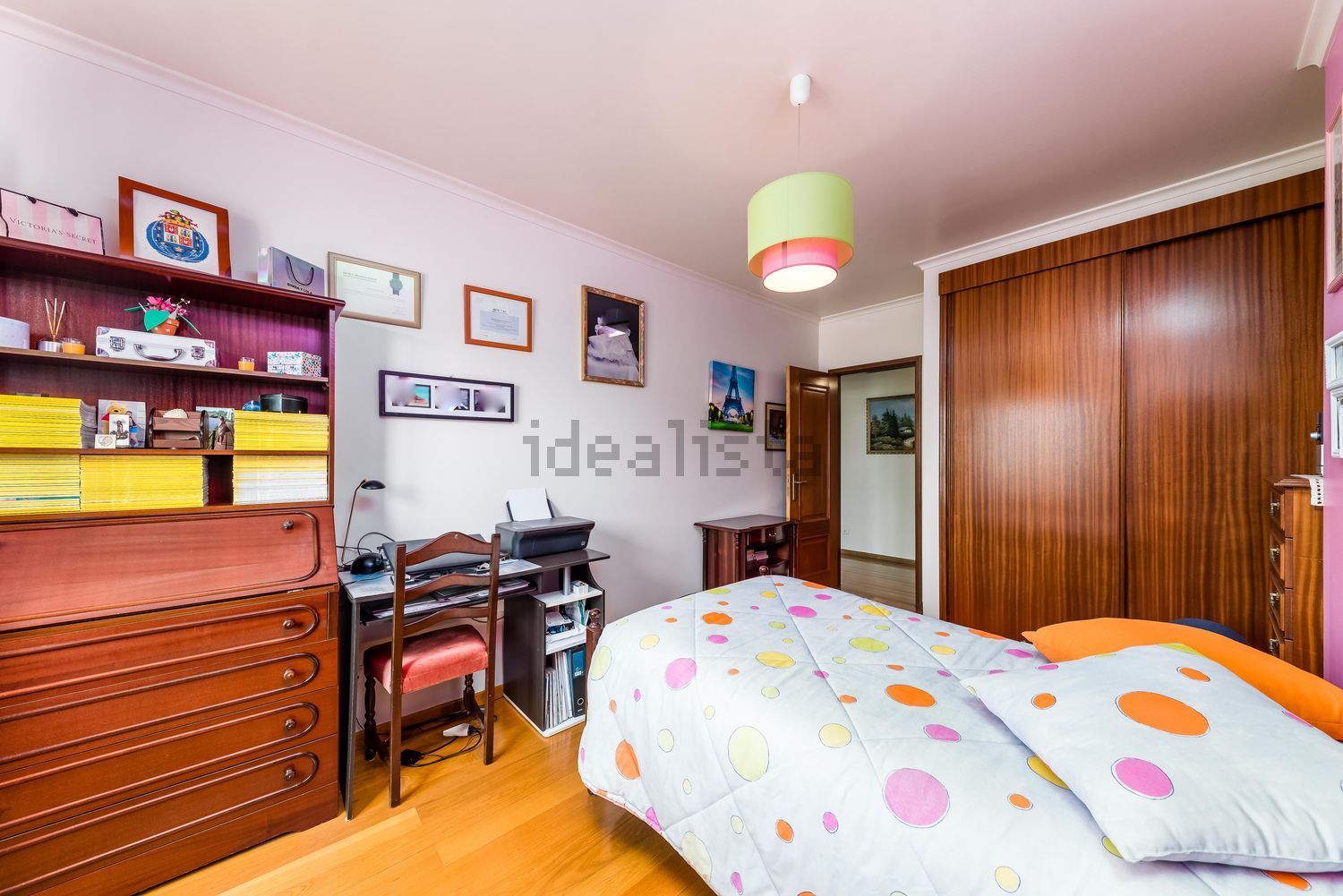 公寓 t4出售在Rua Maria Amália Vaz de Carvalho - 卧室