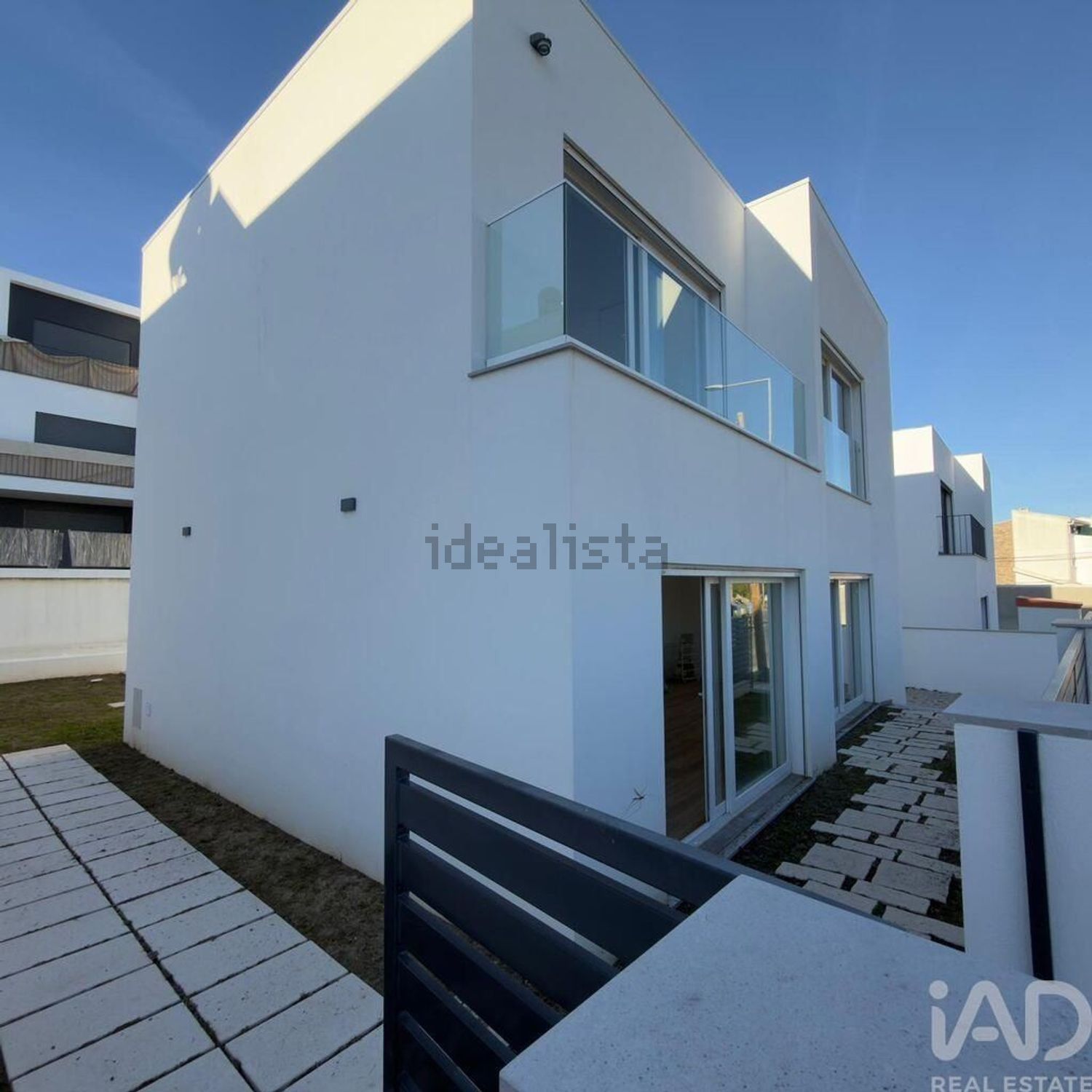 出租小楼房或独栋别墅在Albarraque - 外立面