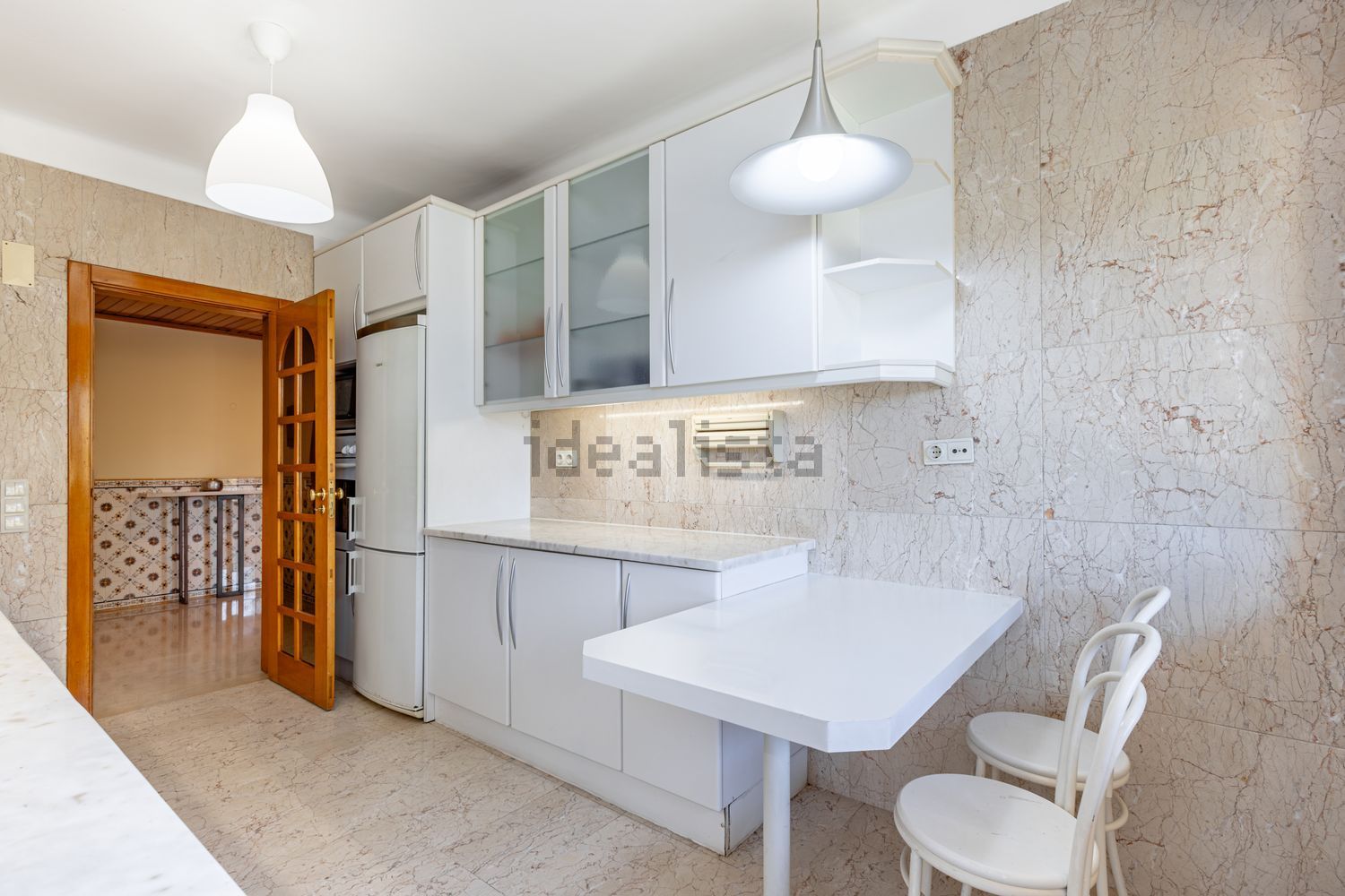 出租公寓 t3在Rua Professor Mark Athias, 6 - 厨房