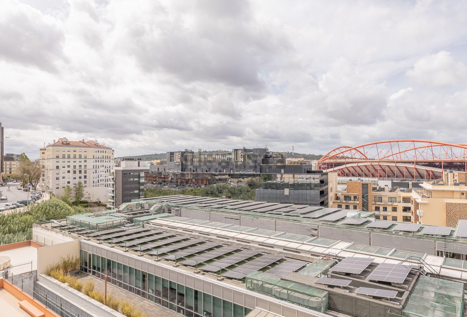 公寓 t3出售在Alto dos Moinhos - 阳台