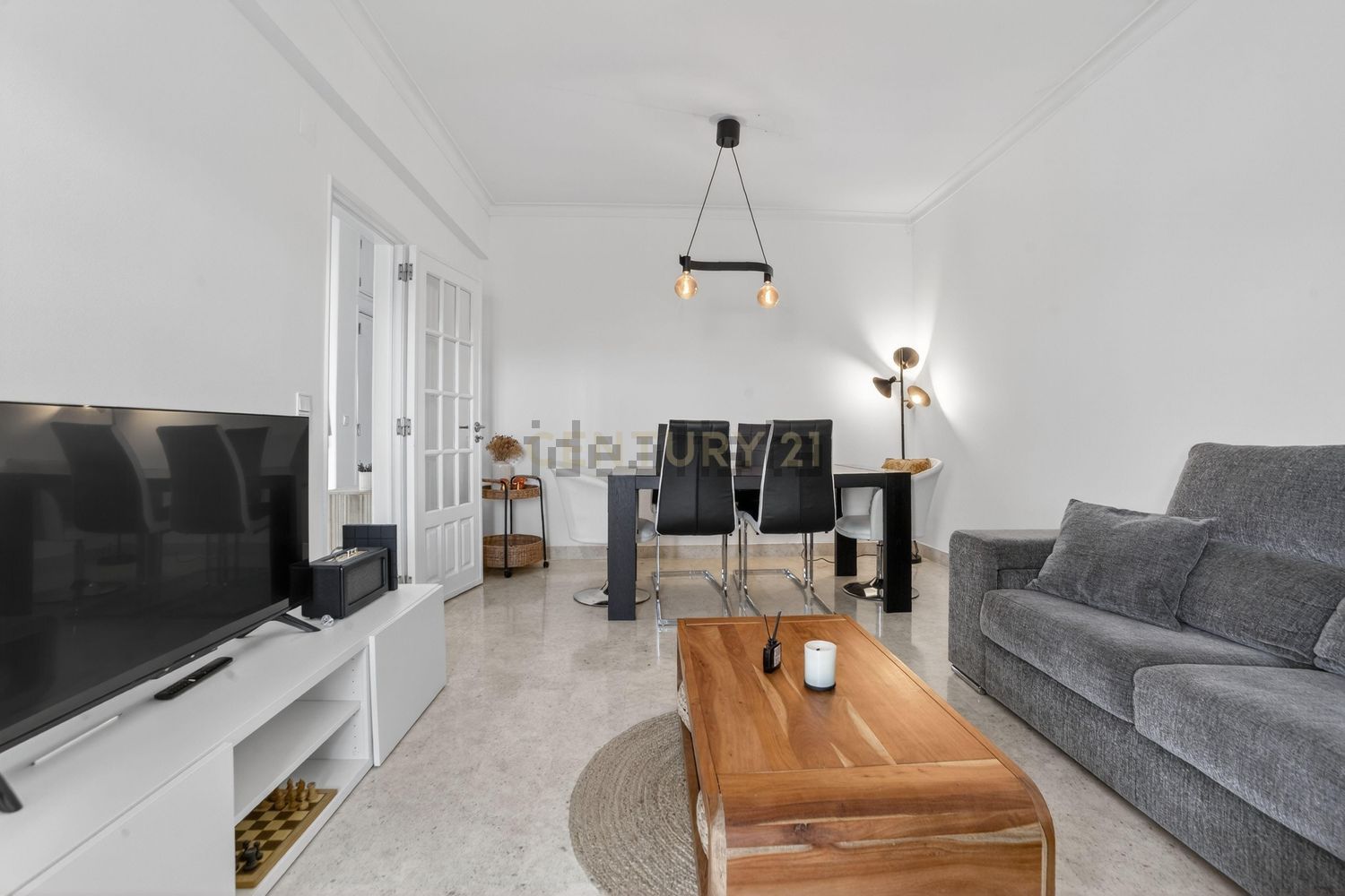 公寓 t2出售在Estrada da Ameixoeira, 27 - 客厅