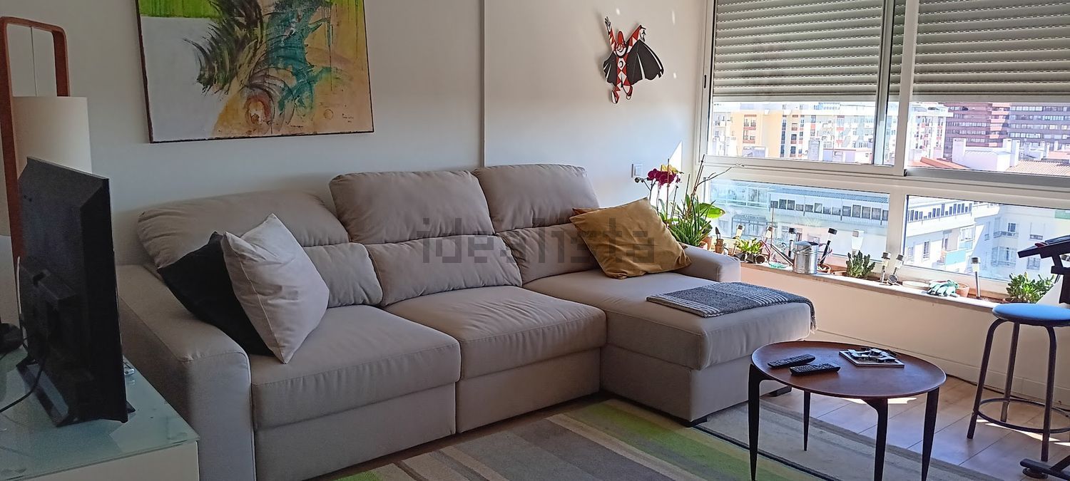 公寓 t3出售在Rua Doutor António José de Almeida, 9 - 客厅