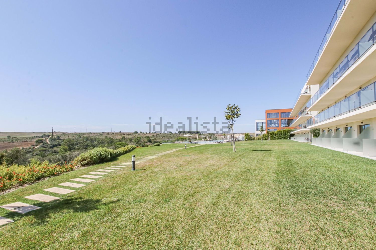 出租公寓 t3在Rua da Fonte da Granja, 30 - 花园