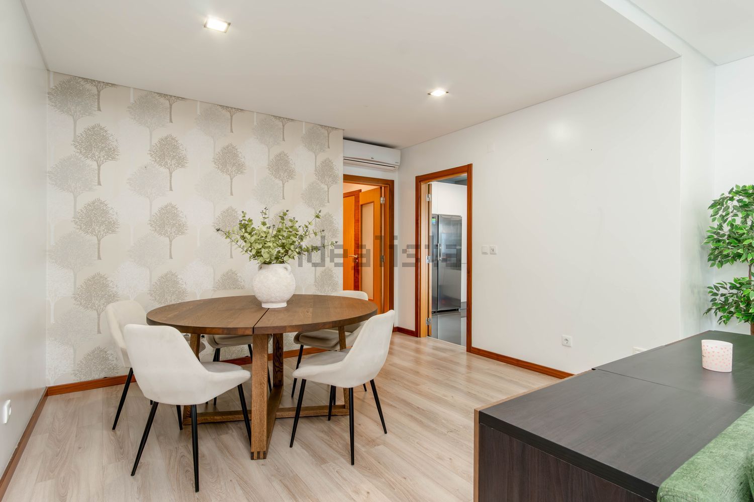 出租公寓 t2在Colinas do Cruzeiro - 客厅