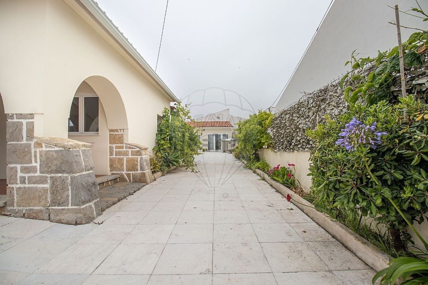 小楼房或独栋别墅出售在Estrada do Cabo da Roca - 外立面