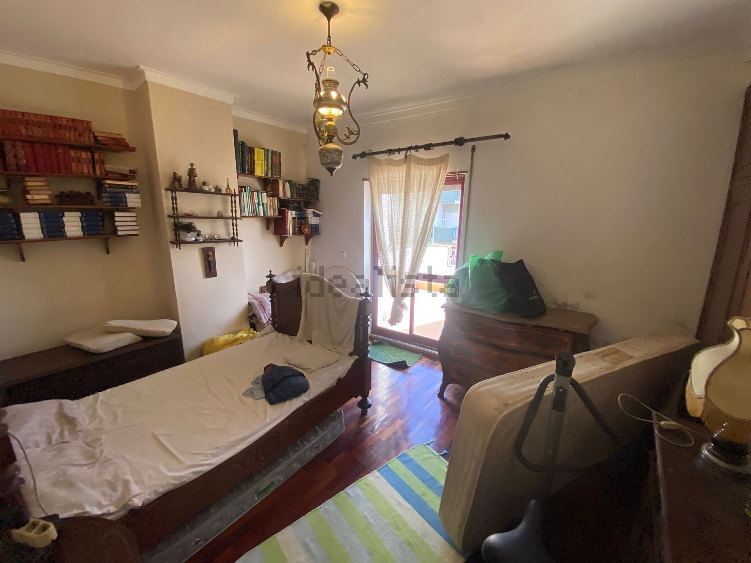 公寓 t2出售在Rua José Elias Garcia - 卧室