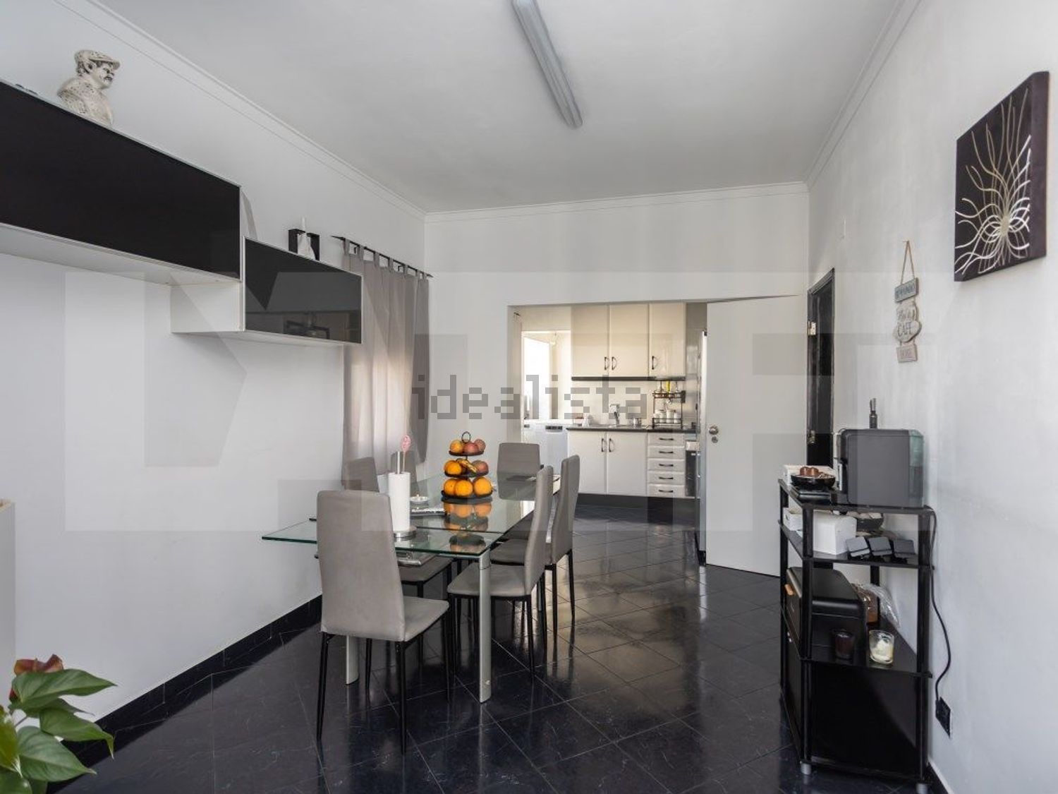 公寓 t3出售在Rua Professor Egas Moniz - 厨房