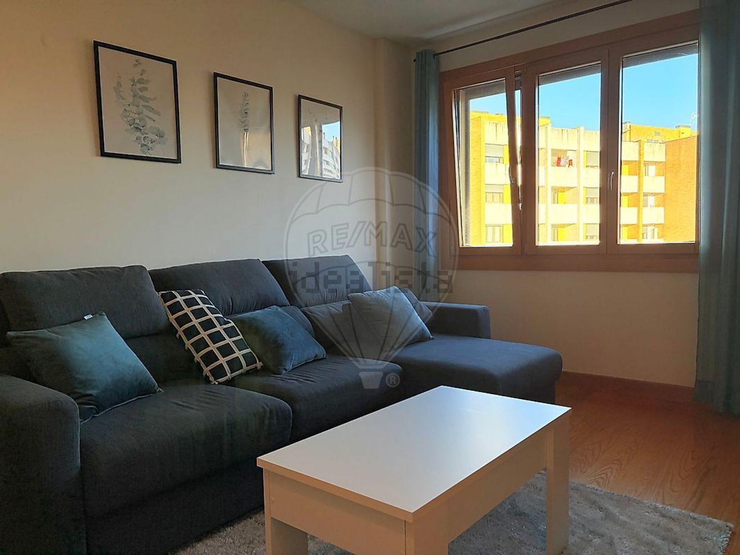 出租公寓 t1在Avenida Diogo Cão - 客厅