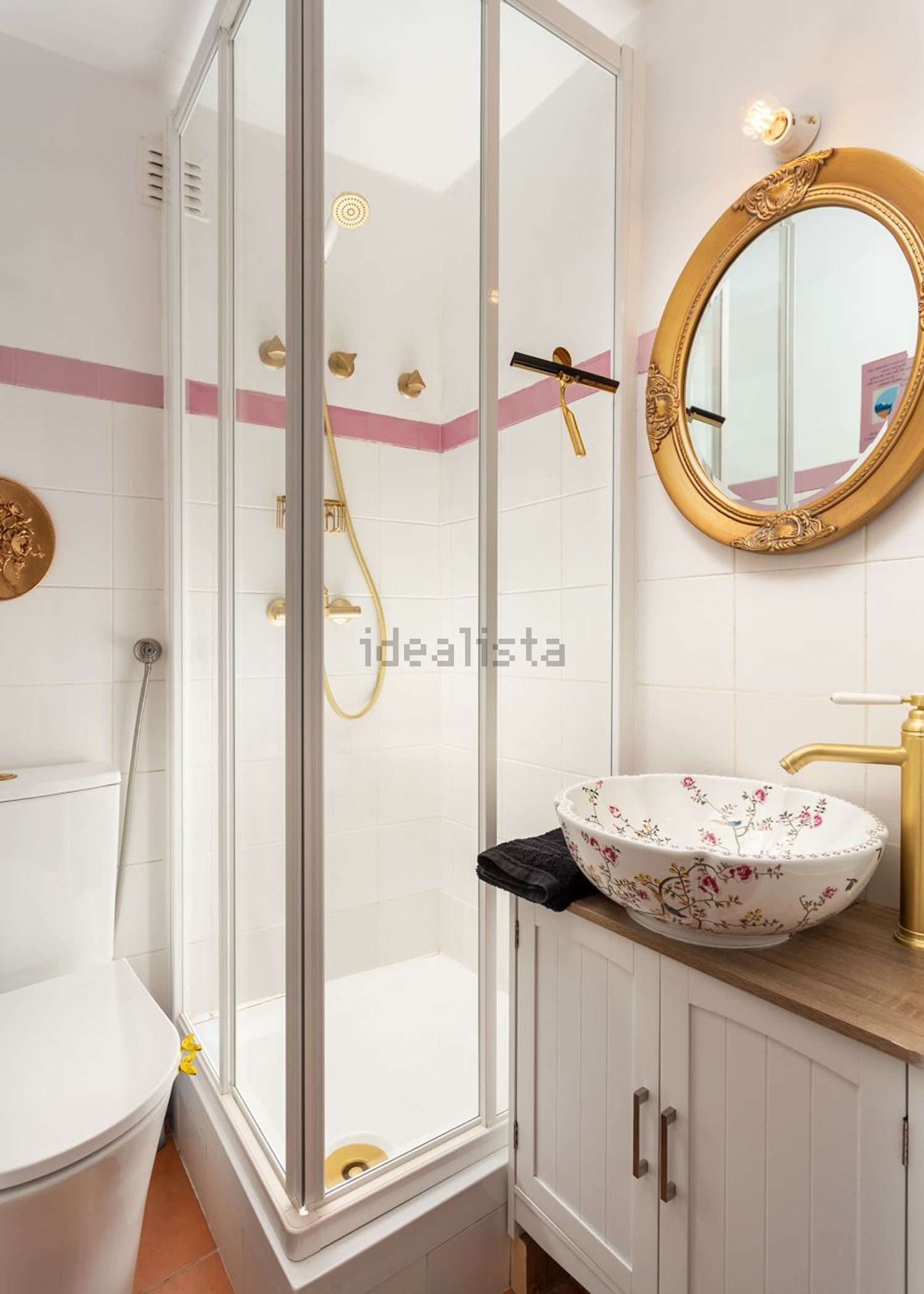 公寓 t1出售在Rua da Regueira, 68 - 卫生间