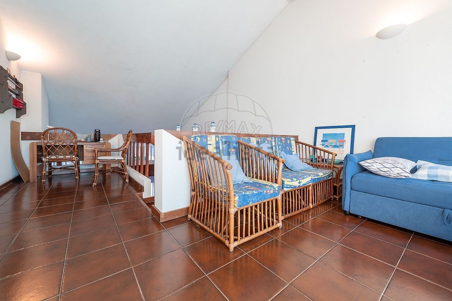 小楼房或独栋别墅出售在Rua de Alcoutim, 285 - 阳台