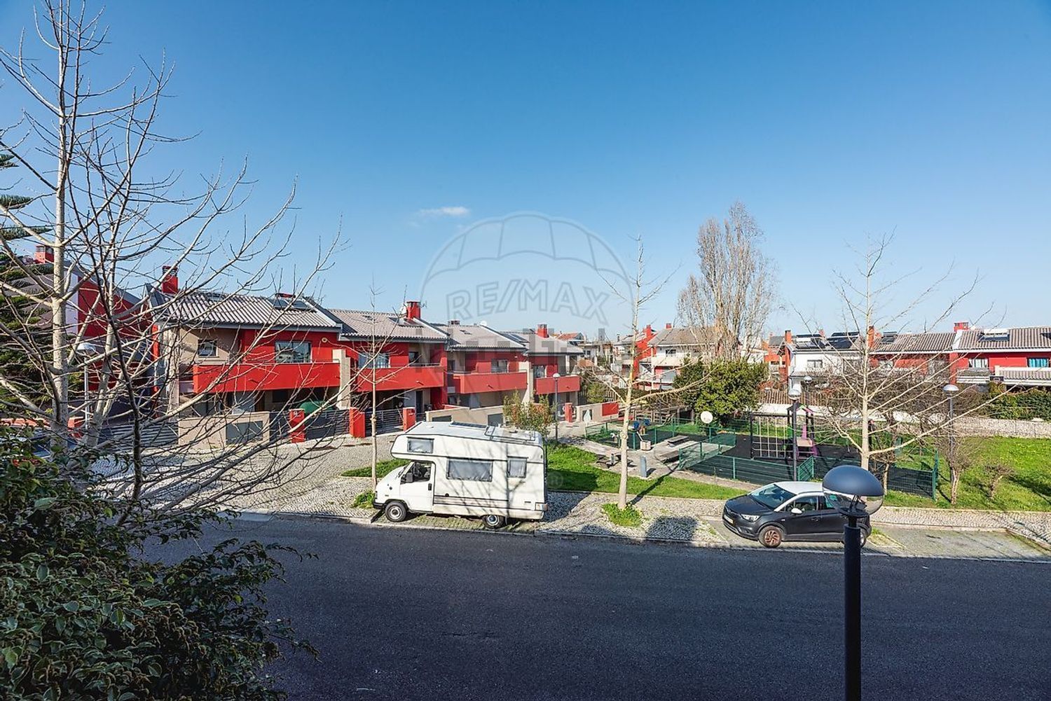 出租小楼房或独栋别墅在Rua São Miguel Arcanjo - 照片