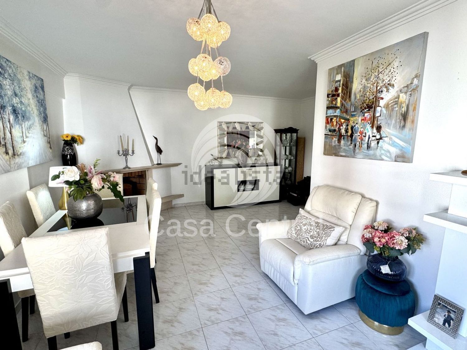 公寓 t2出售在Rua Mirante, 35 - 客厅