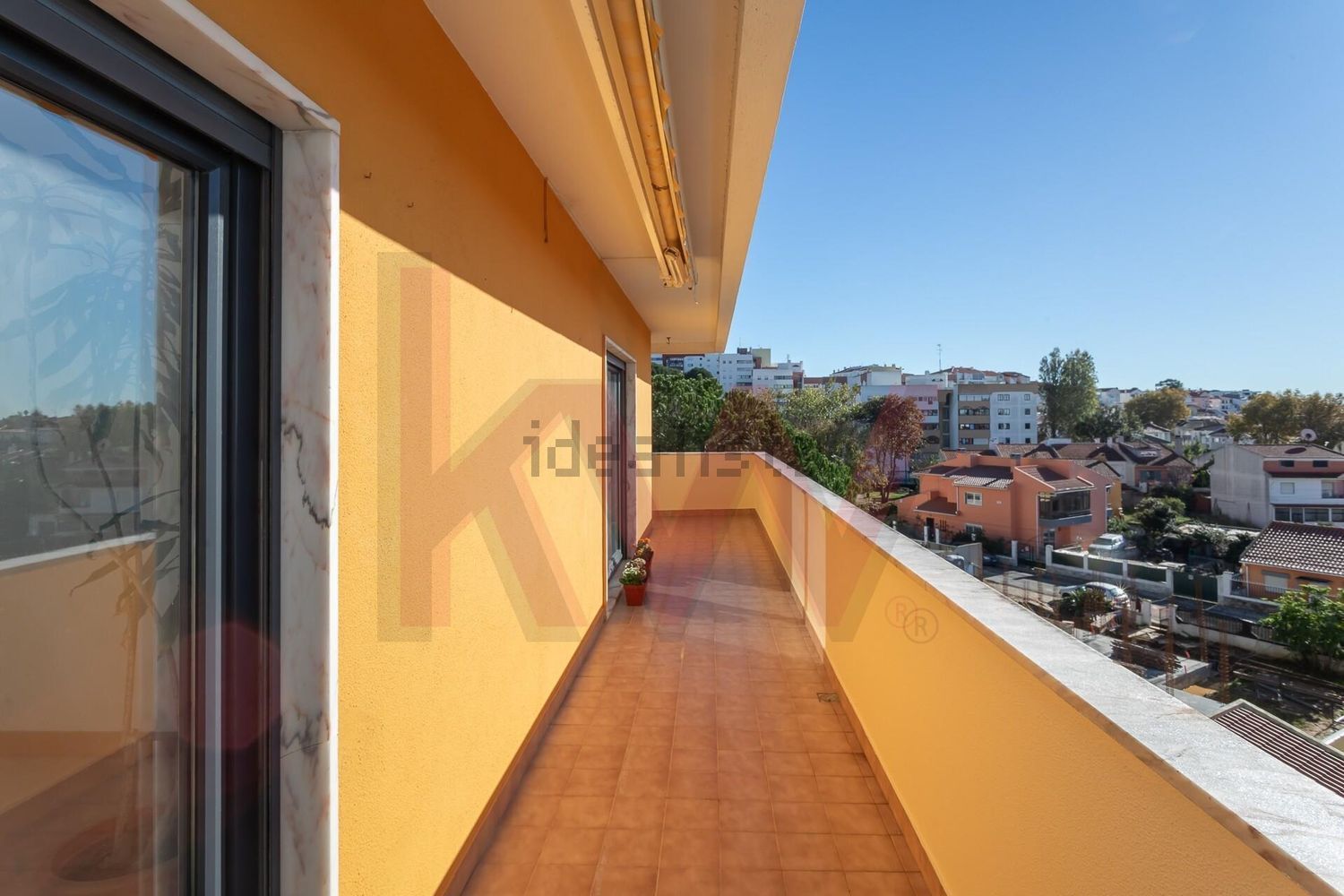 公寓 t4出售在Rua Gil Eanes s/n - 阳台