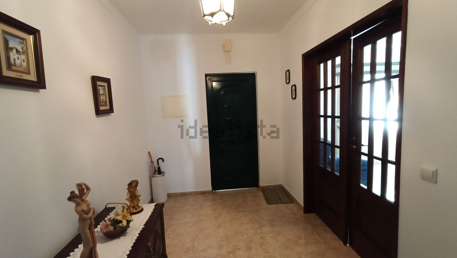 小楼房或独栋别墅出售在Rua do Barrancão, 25 - 前厅