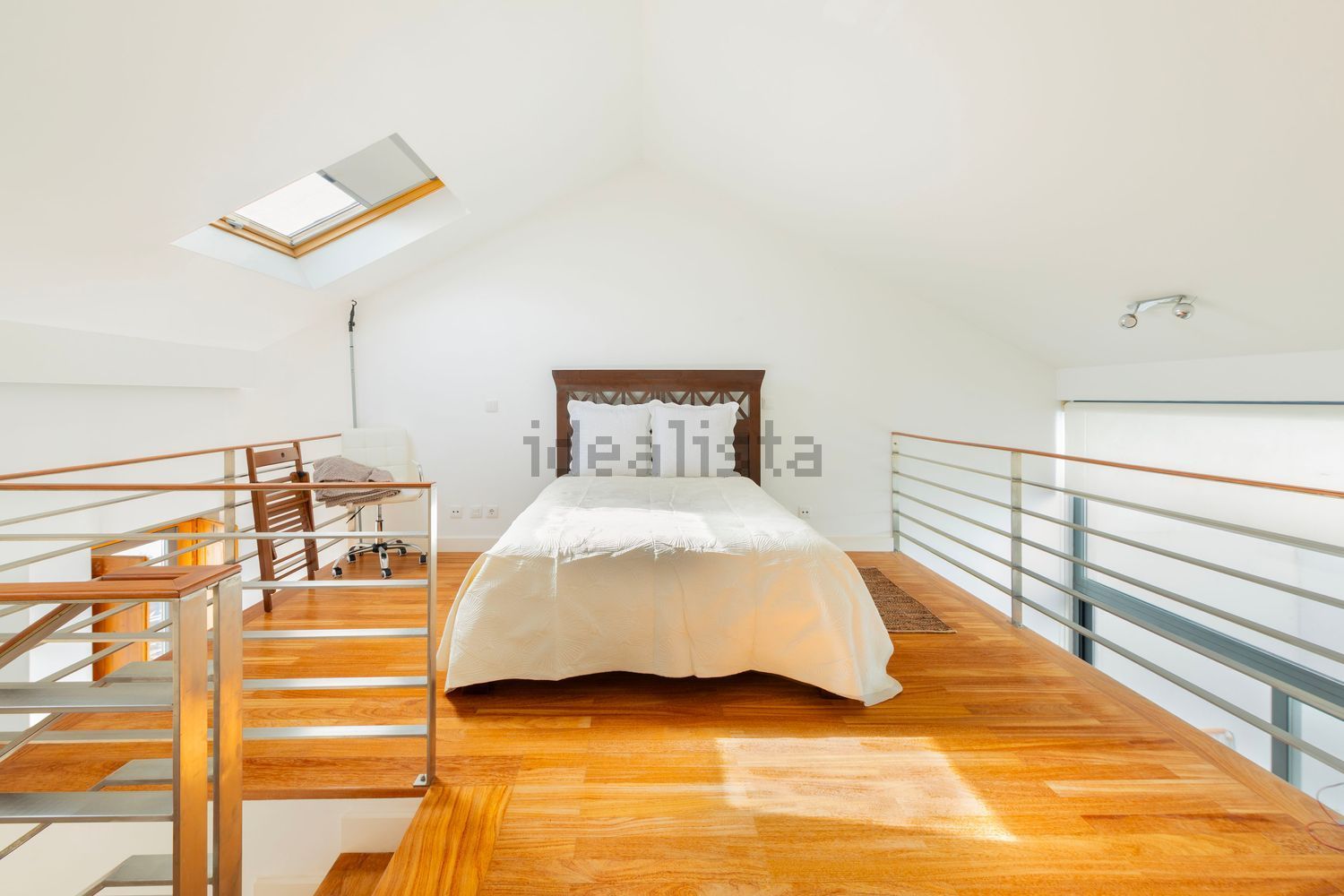 复式公寓出售在Rua Andrea - 卧室