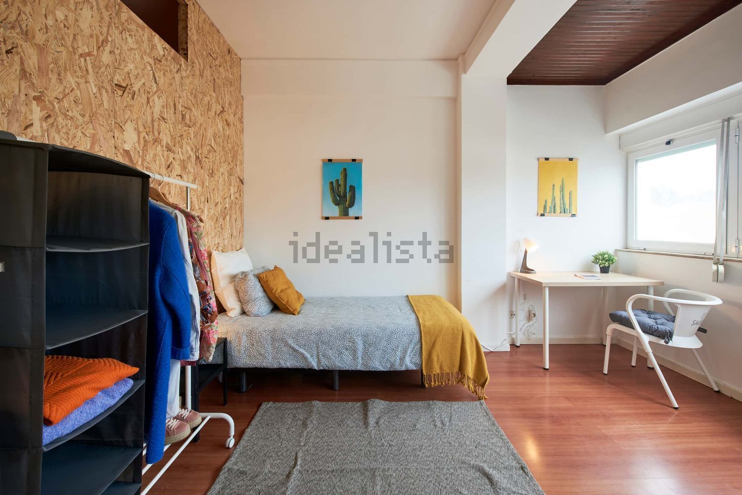 出租房间在Praça Rainha Dona Filipa, 5 - 卧室