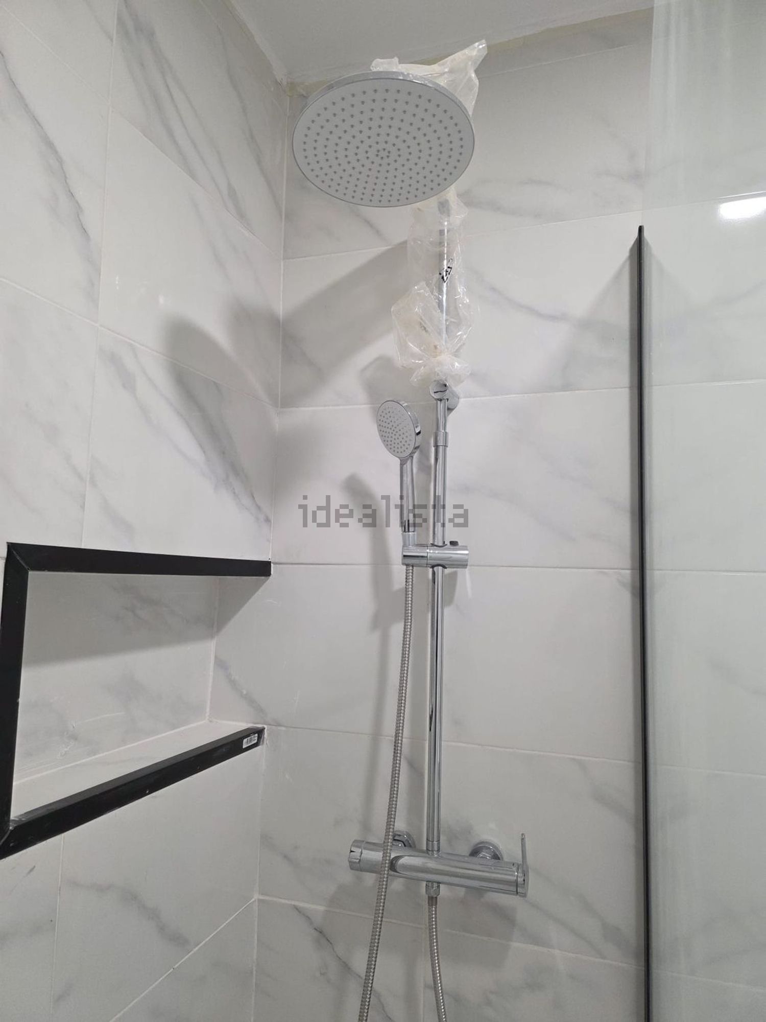 公寓 t1出售在Rua Padre António Vieira - 卫生间