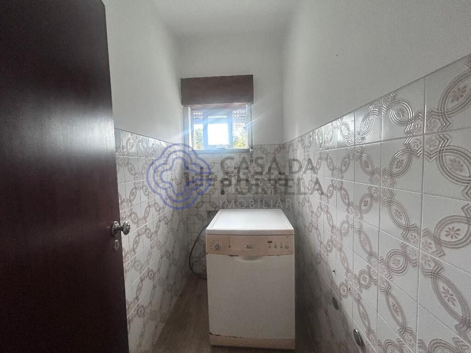 小楼房或别墅出售在Rua Primavera - 过道